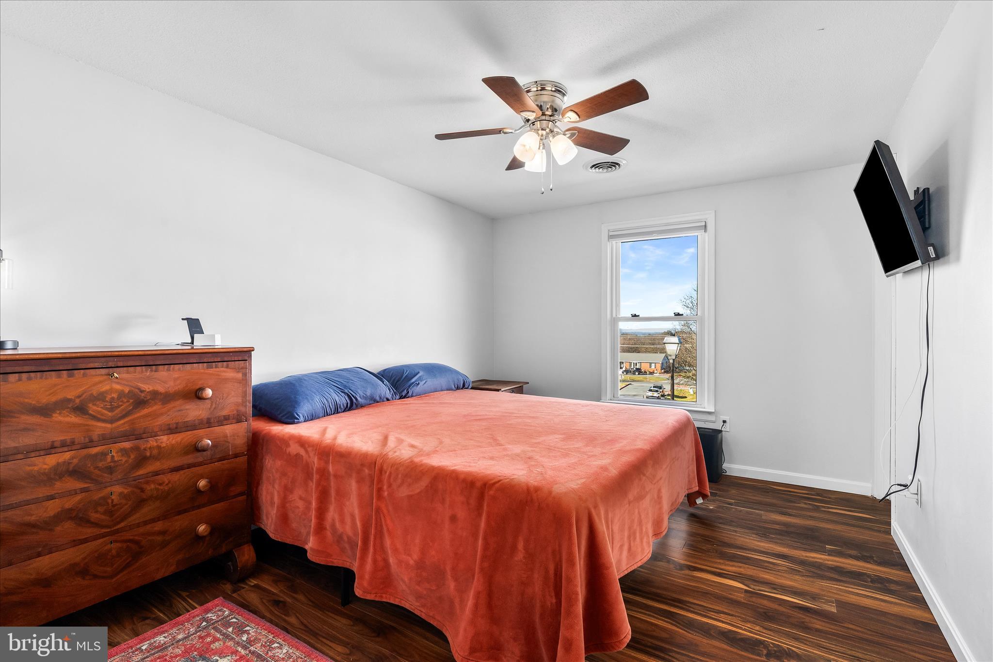 VALLEY VIEW - Residential