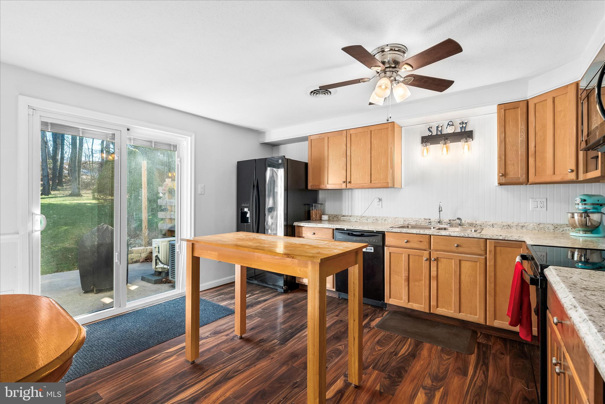 104 VALLEY VIEW COURT