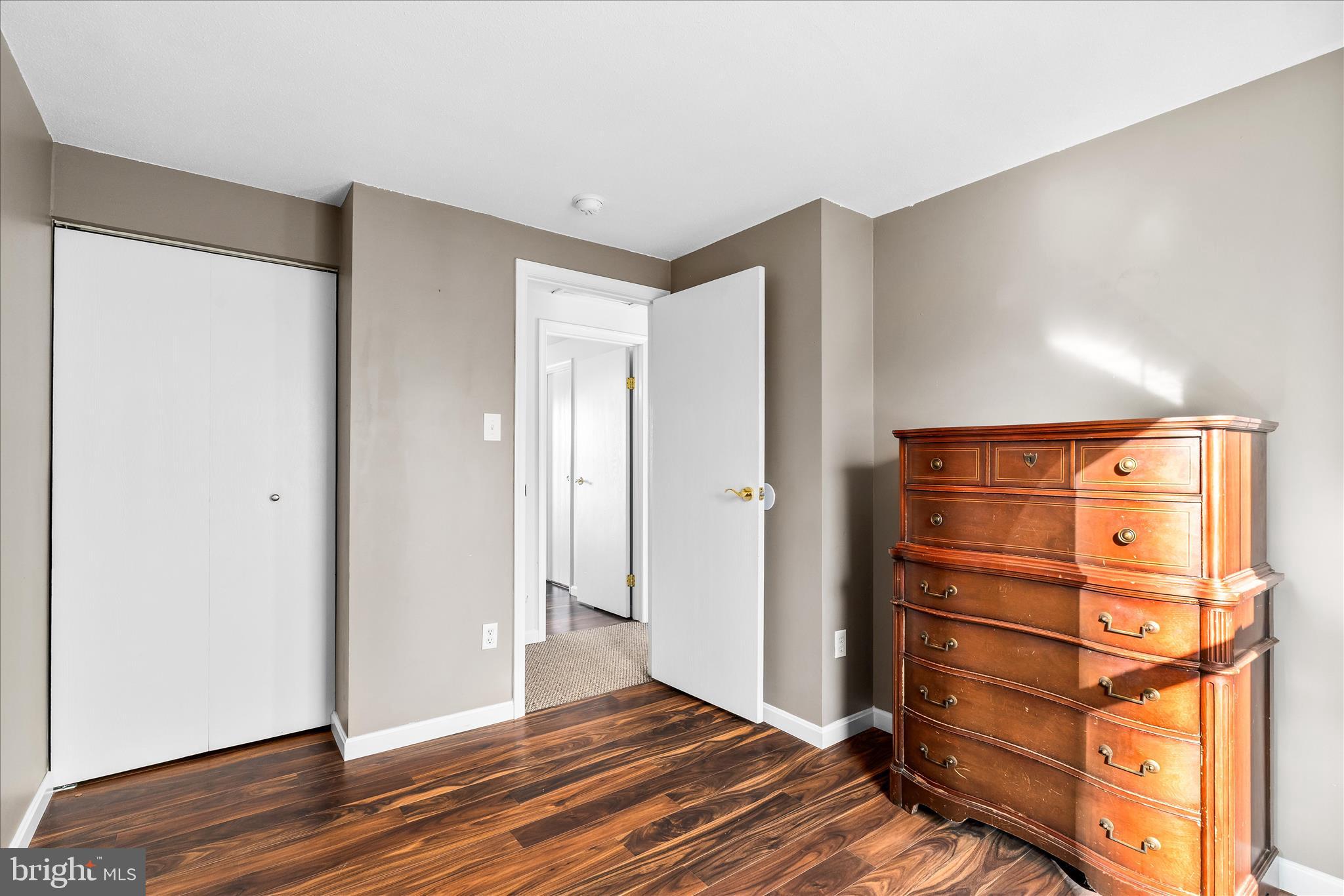 VALLEY VIEW - Residential