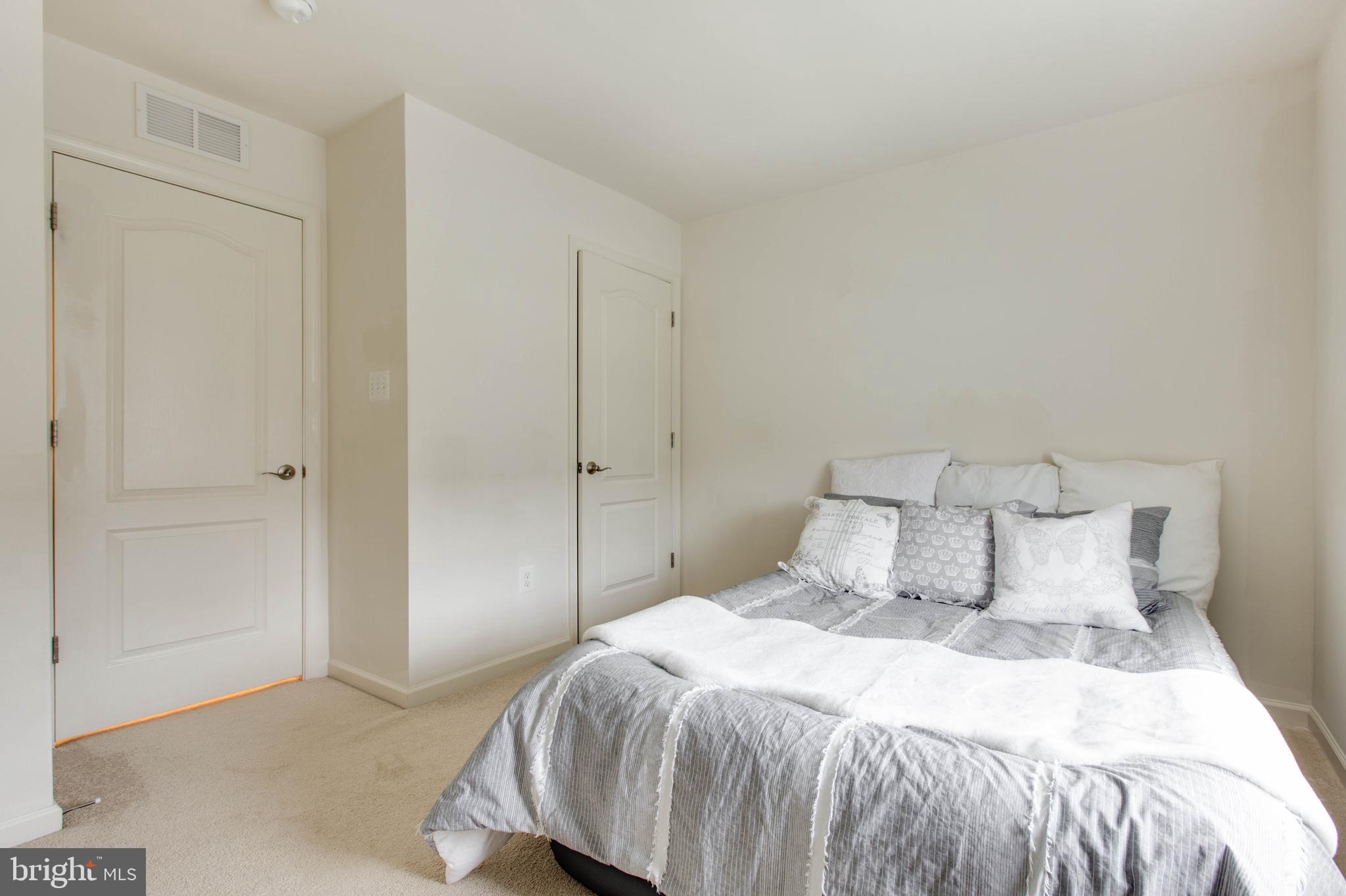 BENTLEY PARK - Residential