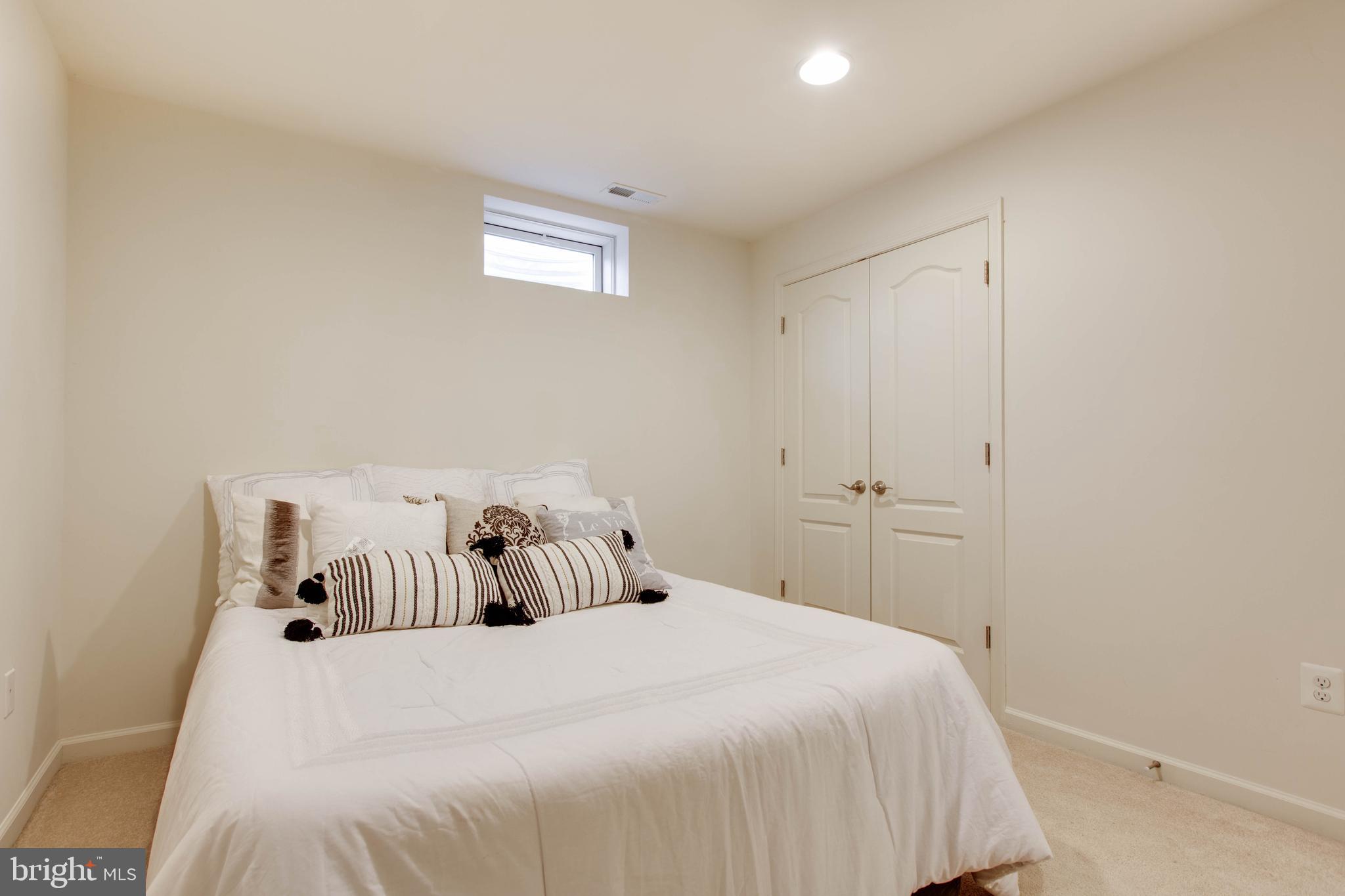 BENTLEY PARK - Residential