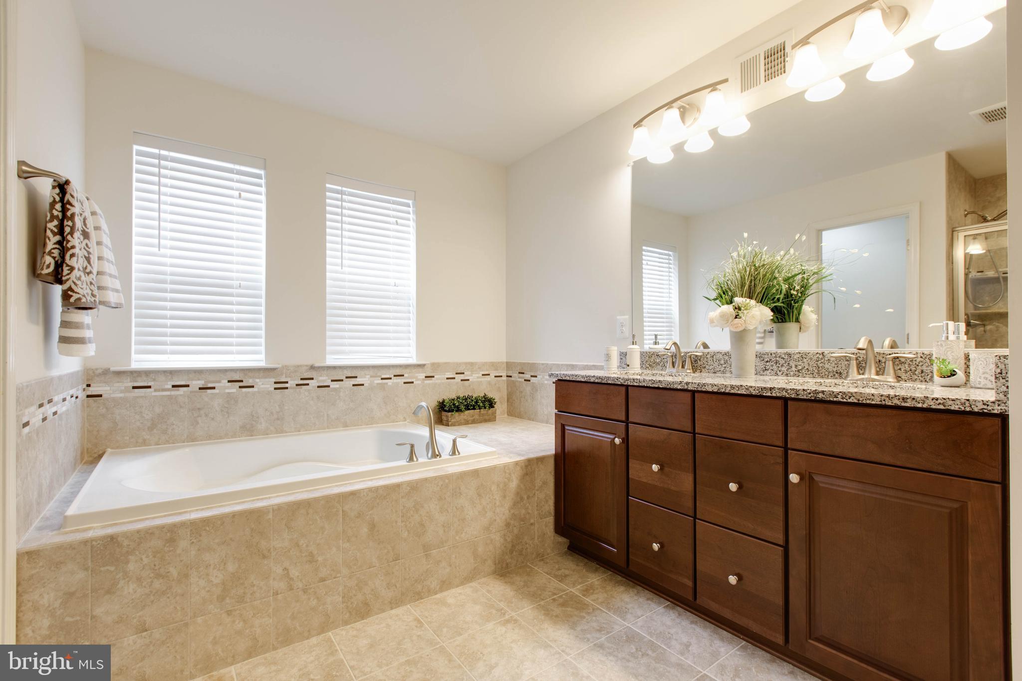 BENTLEY PARK - Residential