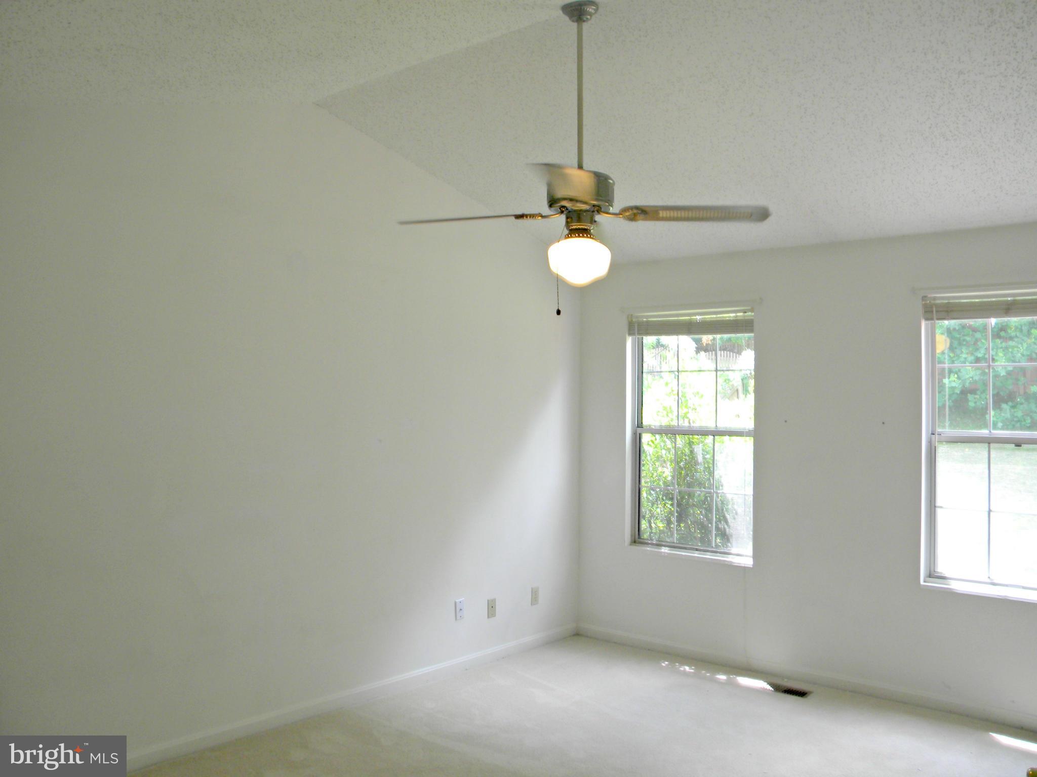 HUNTER TRAIL AT STAFFORD - Residential Lease