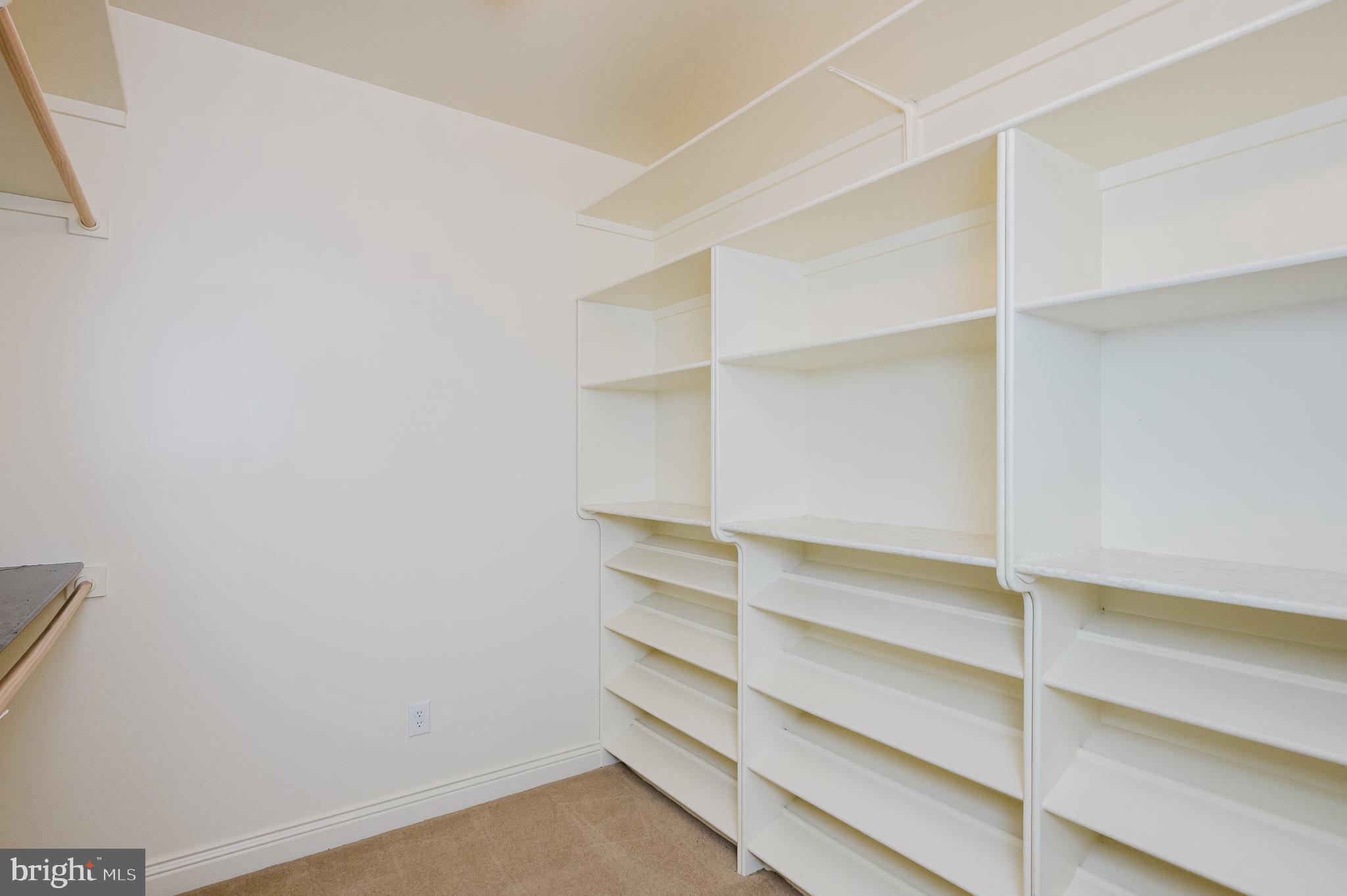 GLENANGUS - Residential