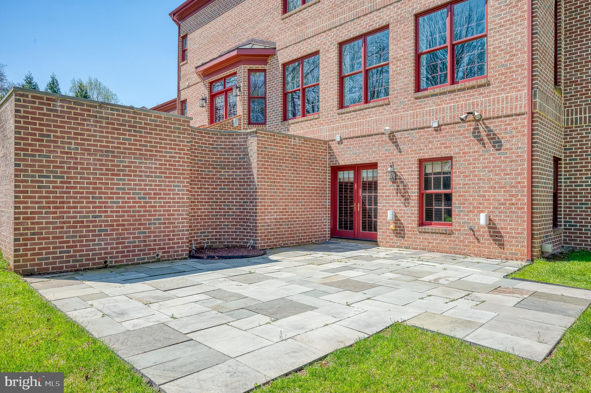 GLENANGUS - Residential