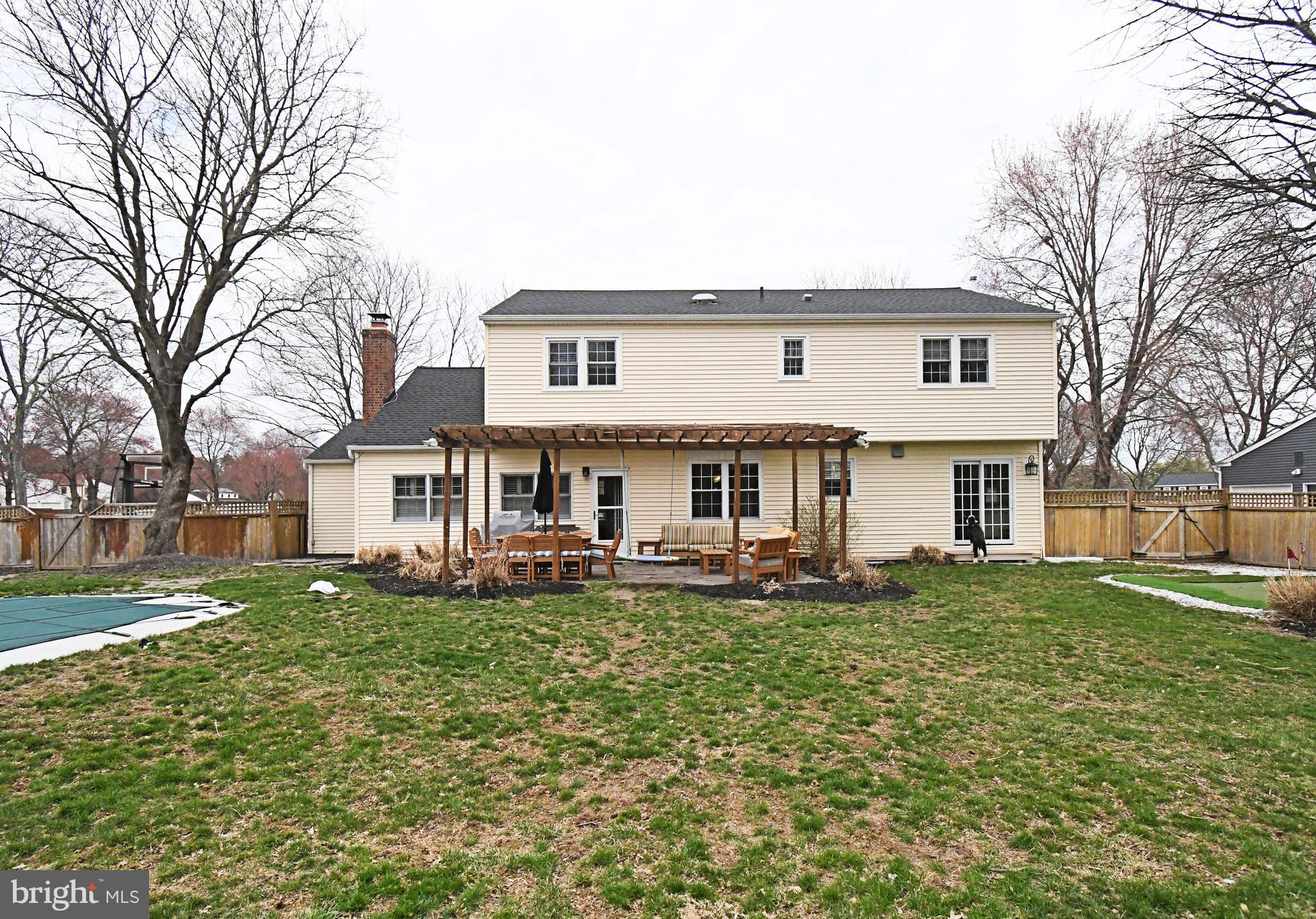 YARDLEY HUNT - Residential