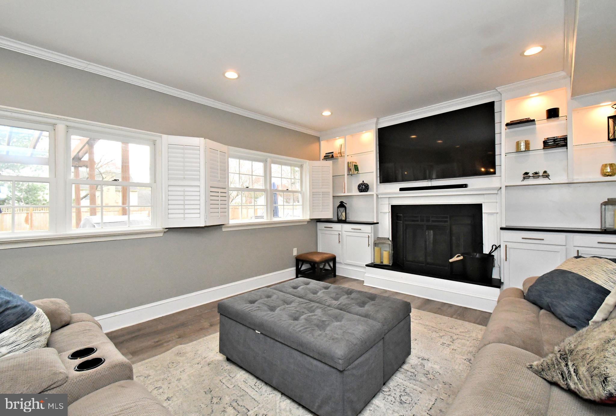 YARDLEY HUNT - Residential