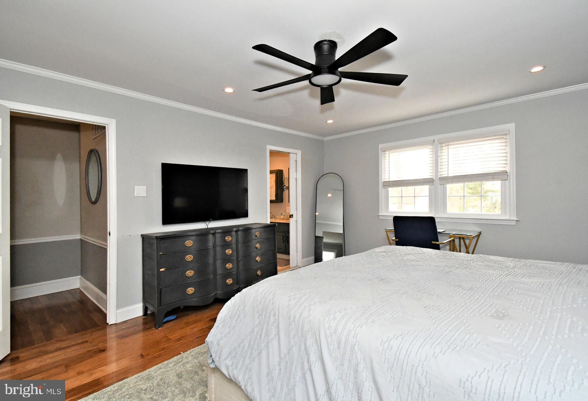 YARDLEY HUNT - Residential