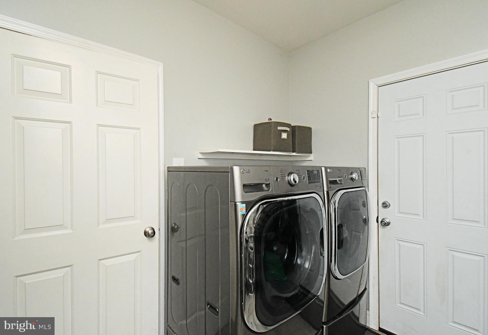 YARDLEY HUNT - Residential