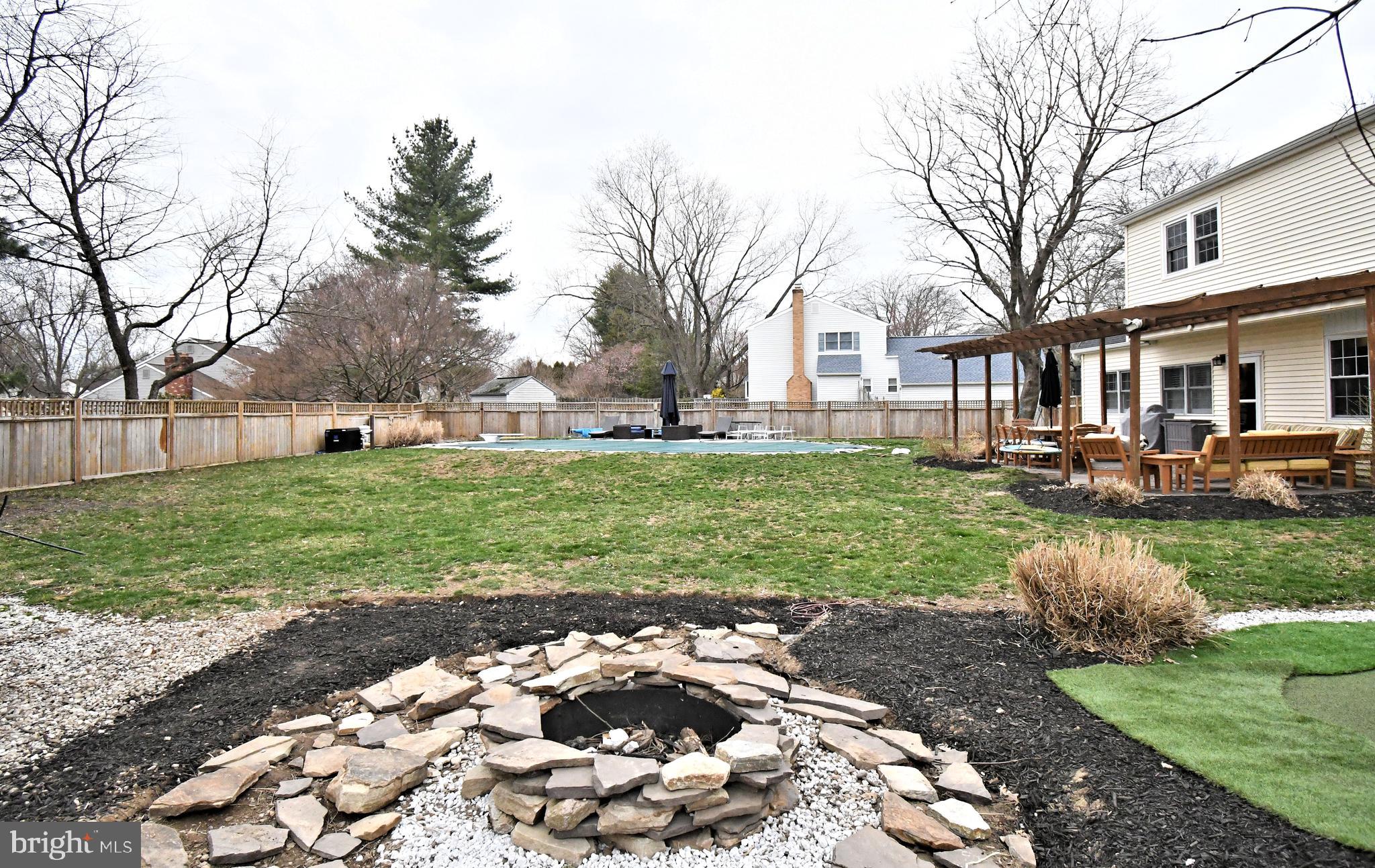 YARDLEY HUNT - Residential