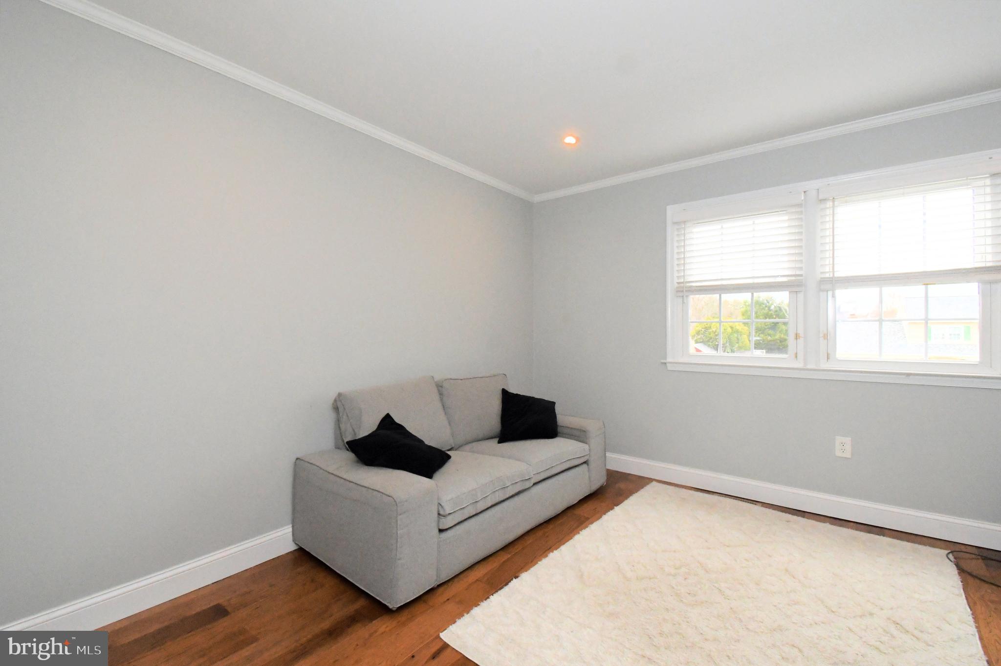 YARDLEY HUNT - Residential