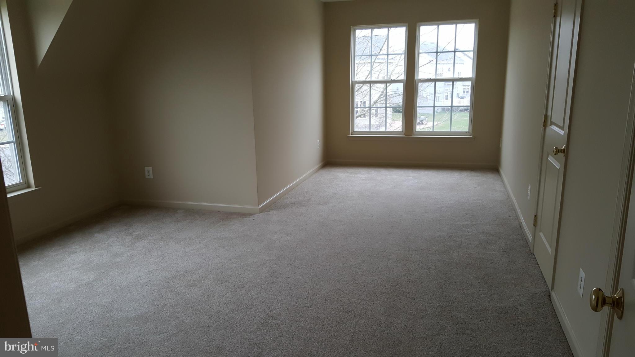 PEMBROOKE - Residential Lease