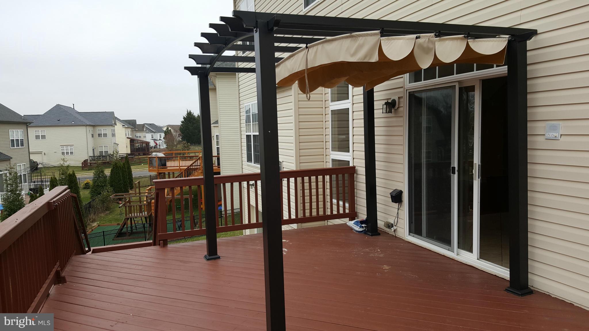 PEMBROOKE - Residential Lease