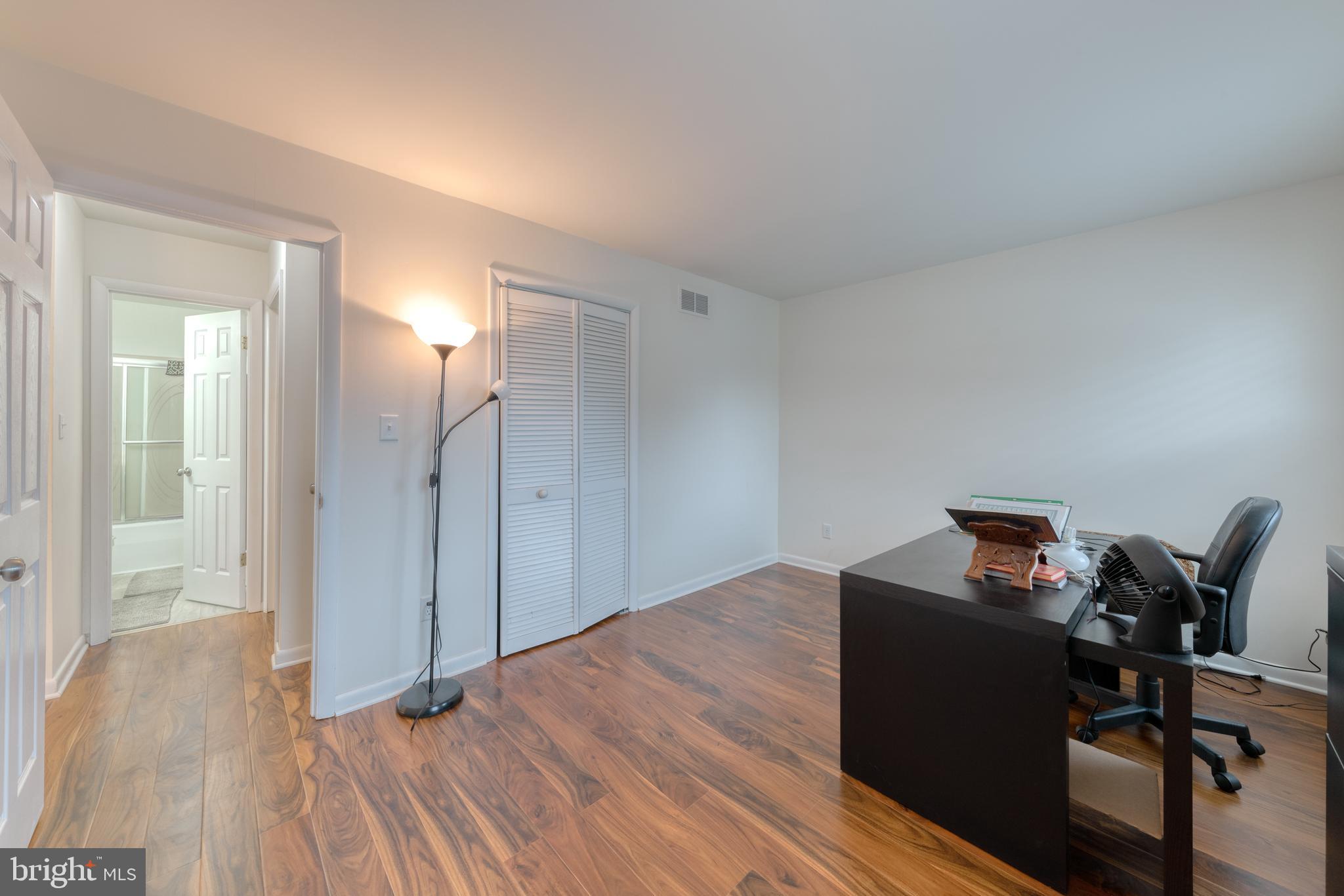 TIMBER GROVE - Residential