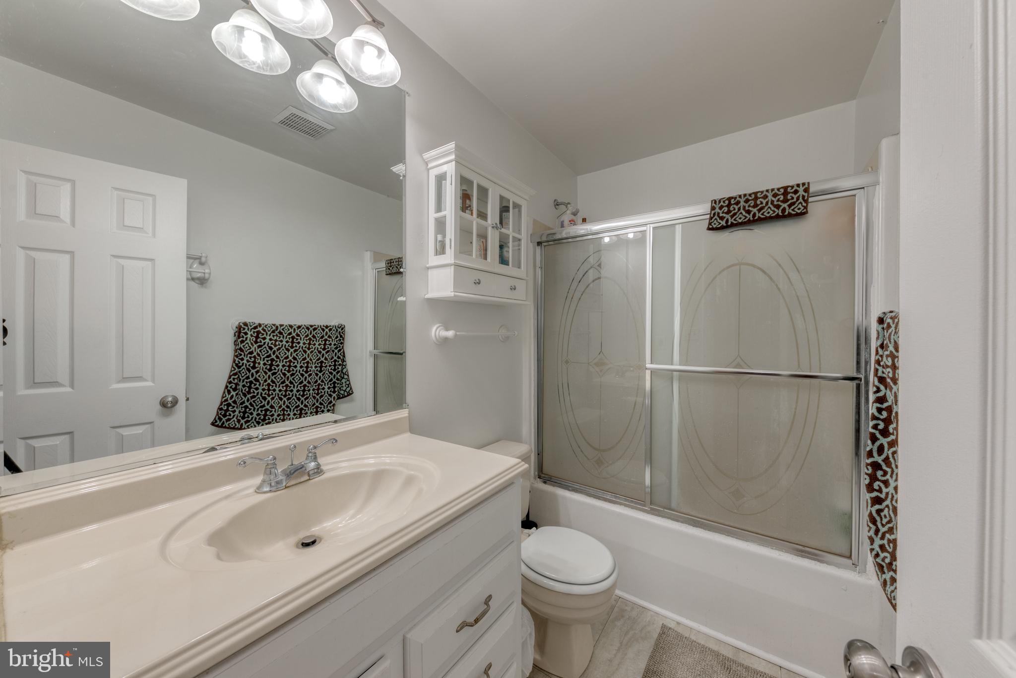 TIMBER GROVE - Residential