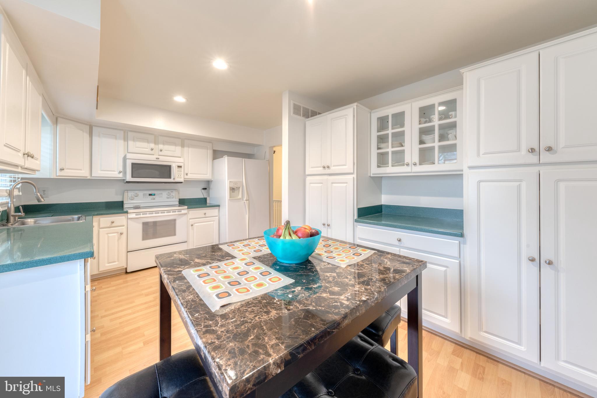 TIMBER GROVE - Residential