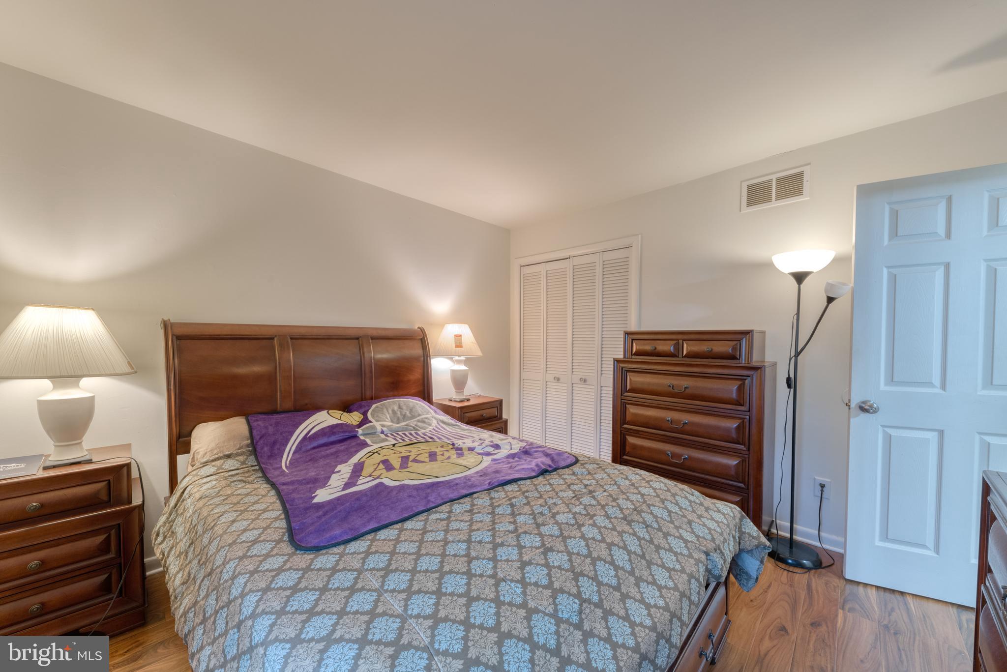 TIMBER GROVE - Residential