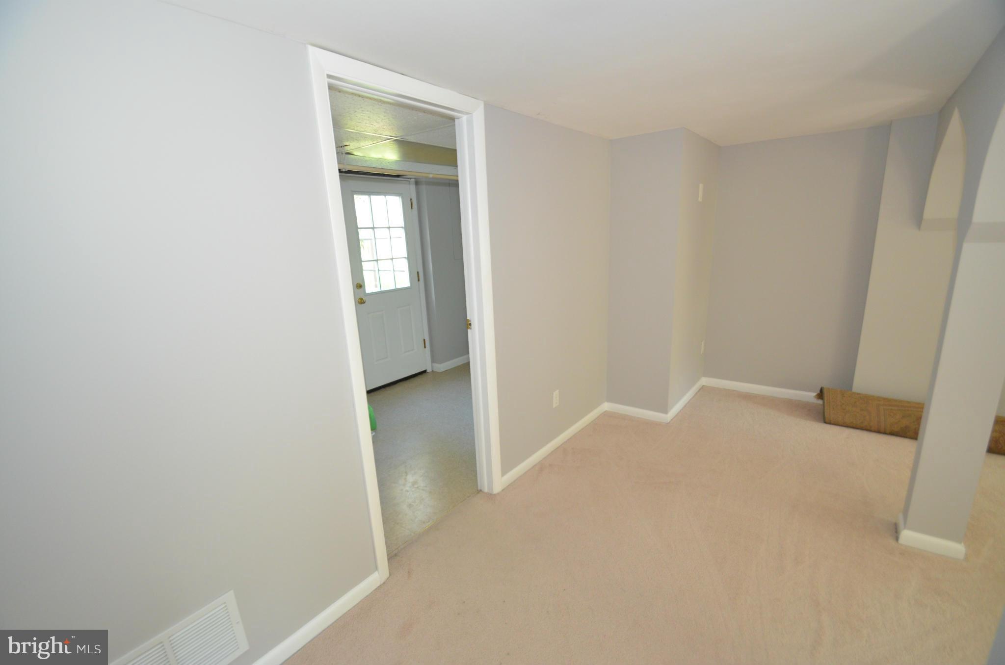 KIRK - Residential Lease