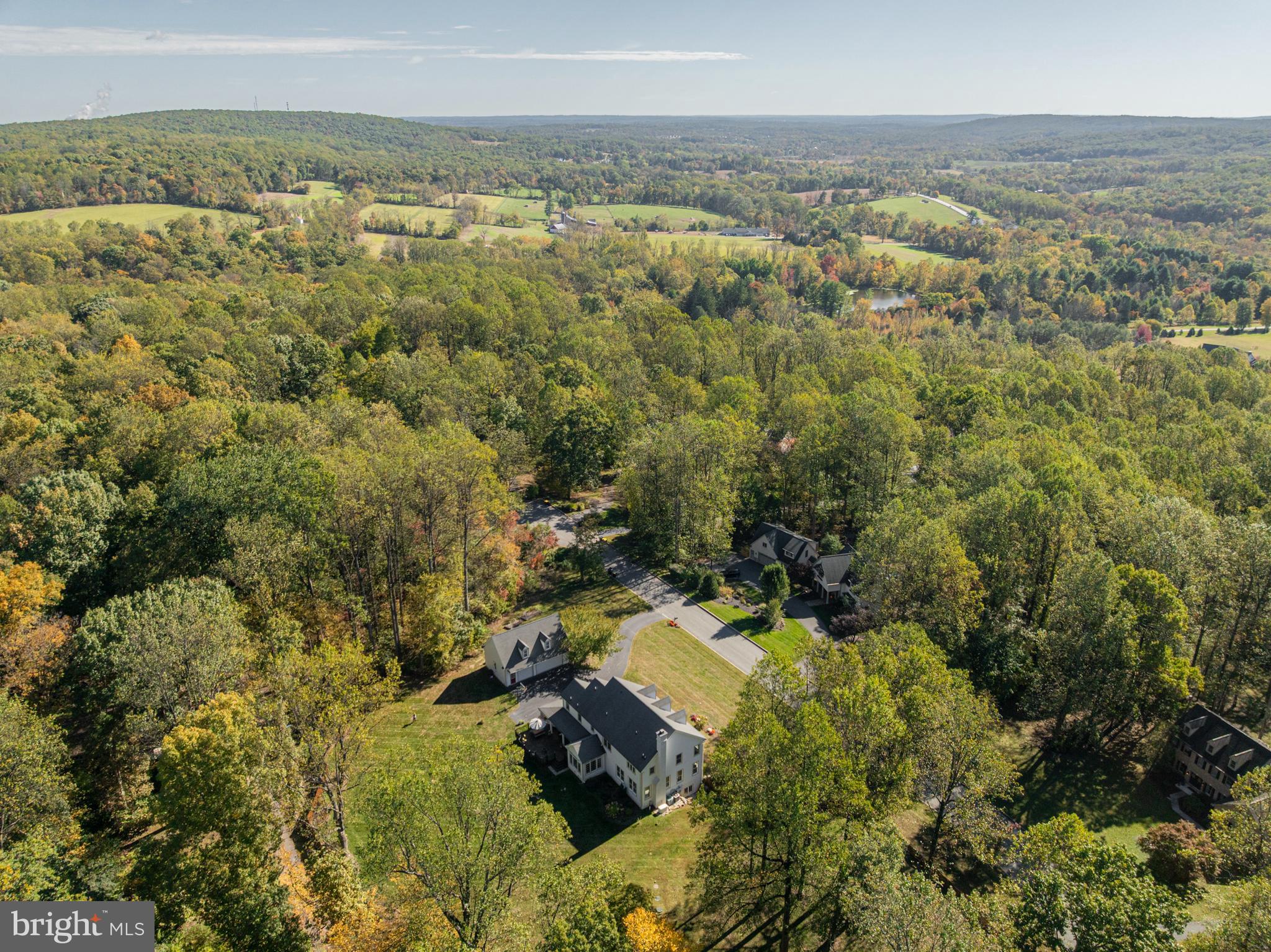 121 WARWICK CHASE