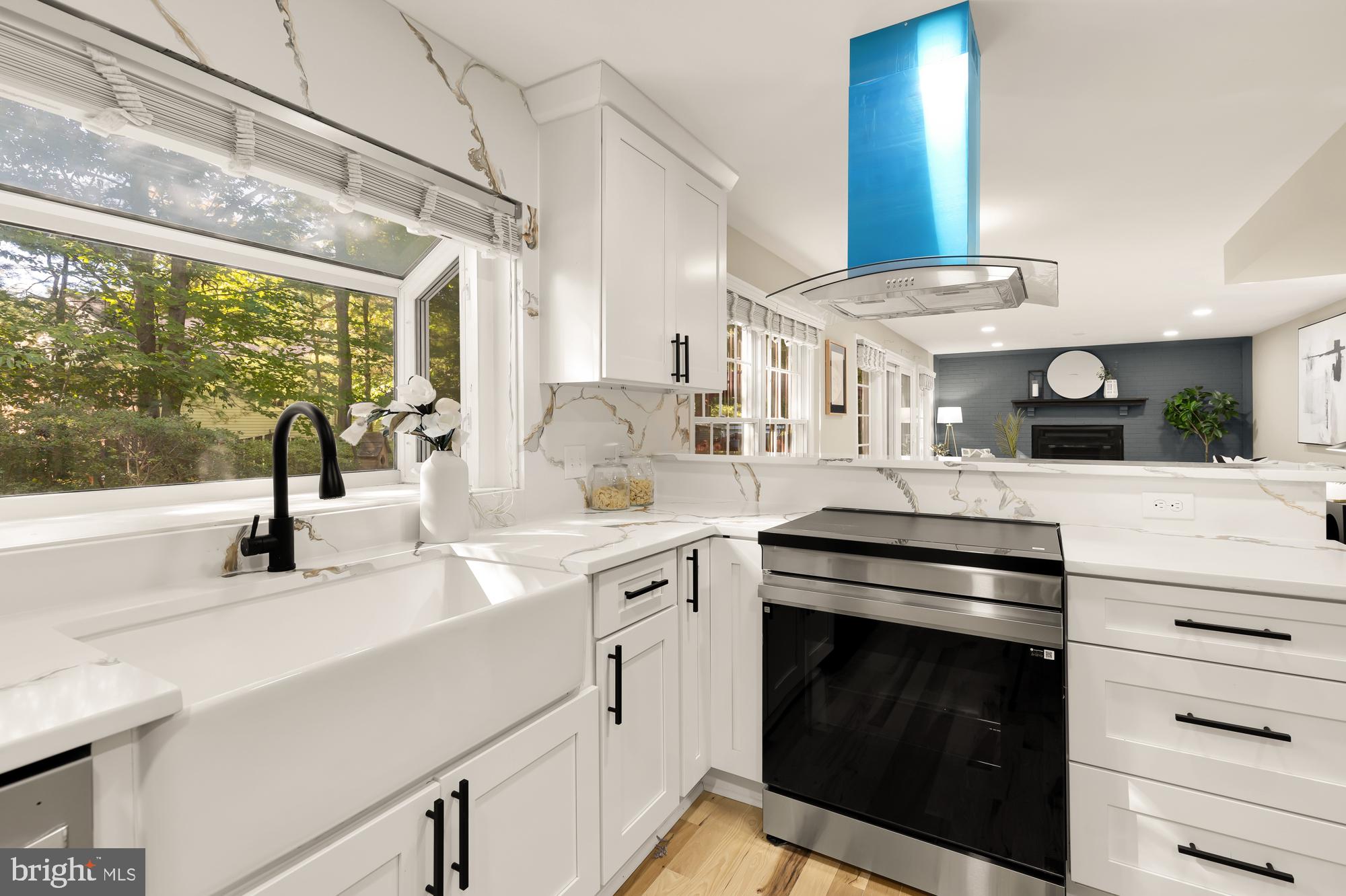 NEWINGTON WOODS WEST - Residential