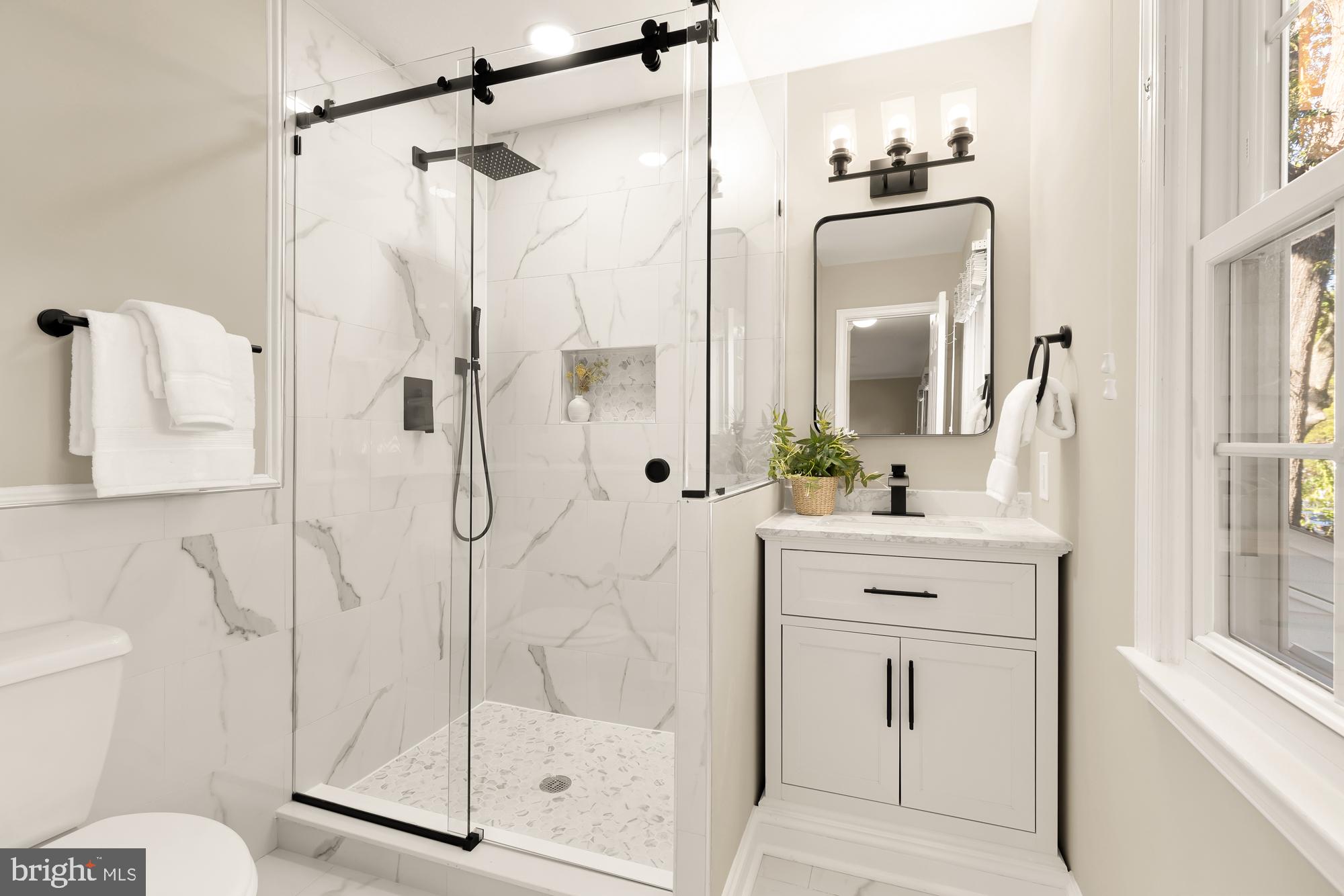 NEWINGTON WOODS WEST - Residential