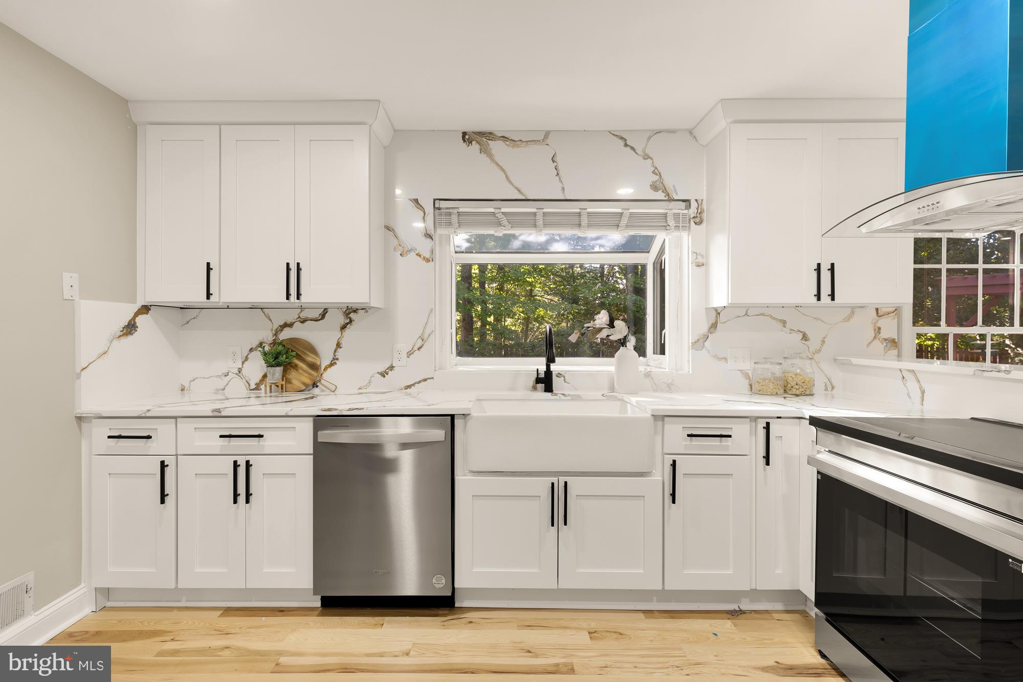 NEWINGTON WOODS WEST - Residential