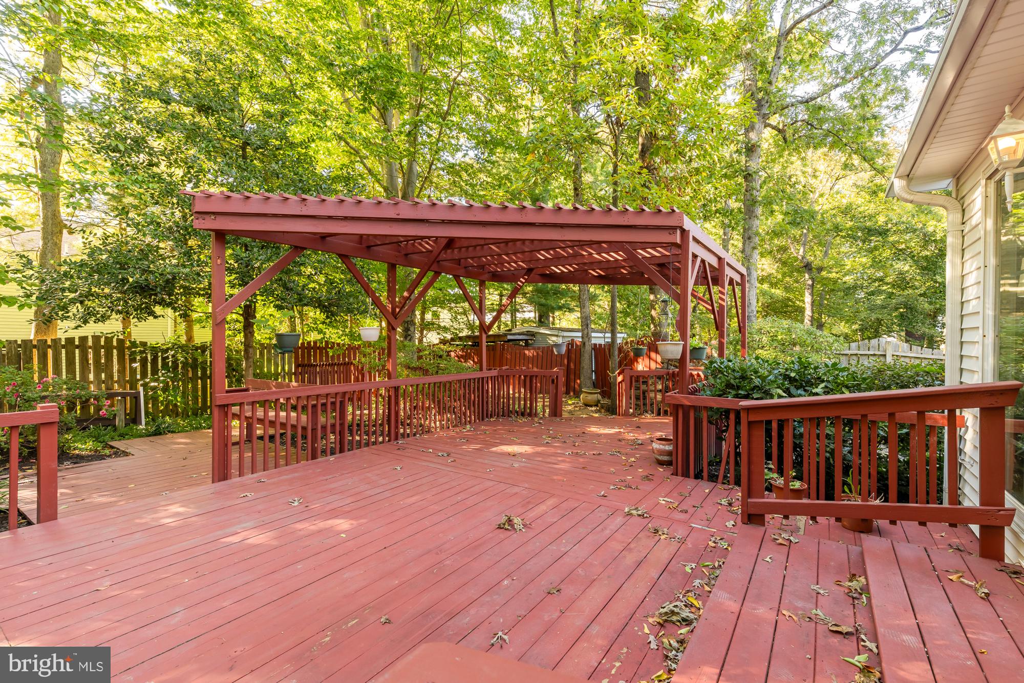 NEWINGTON WOODS WEST - Residential