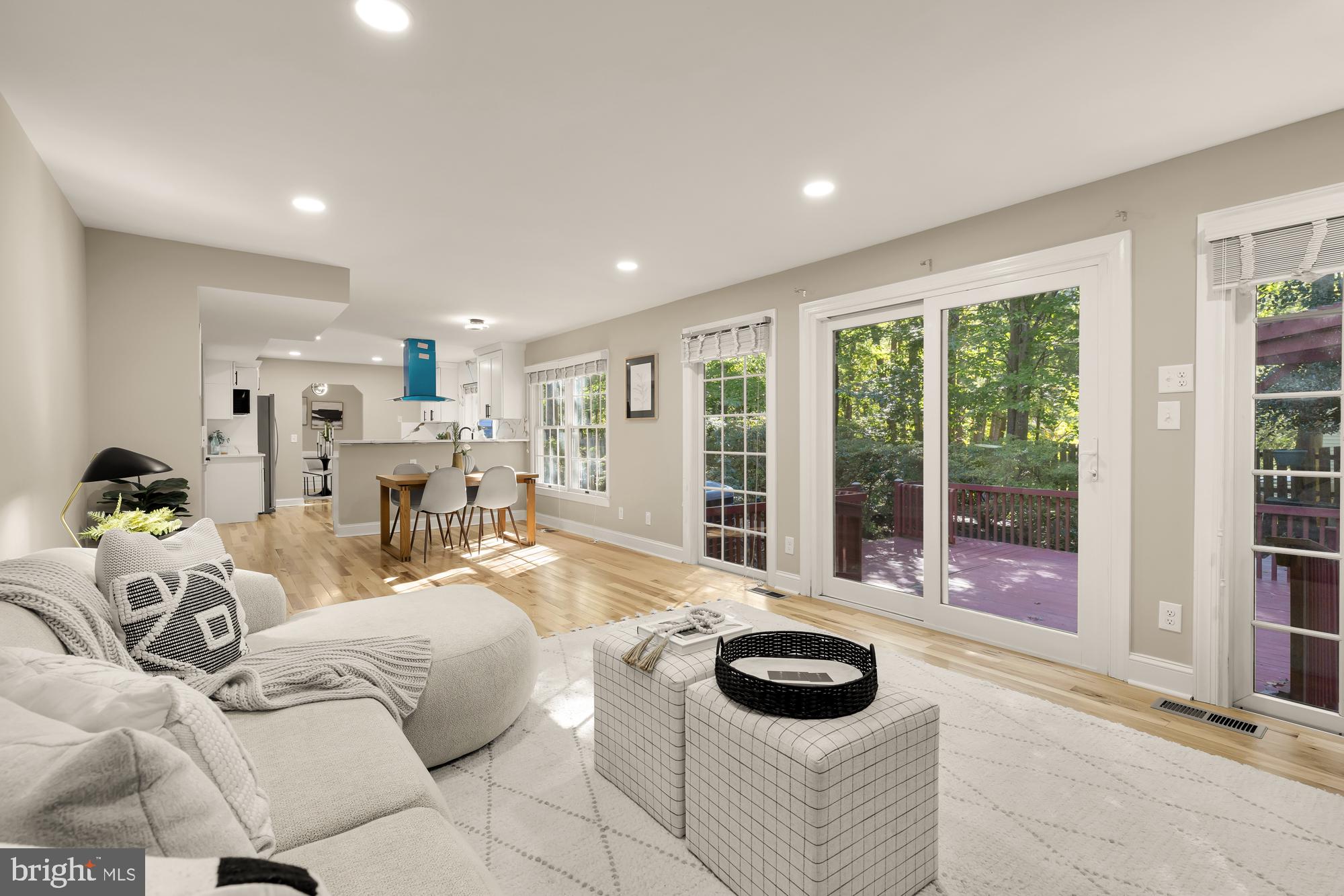 NEWINGTON WOODS WEST - Residential