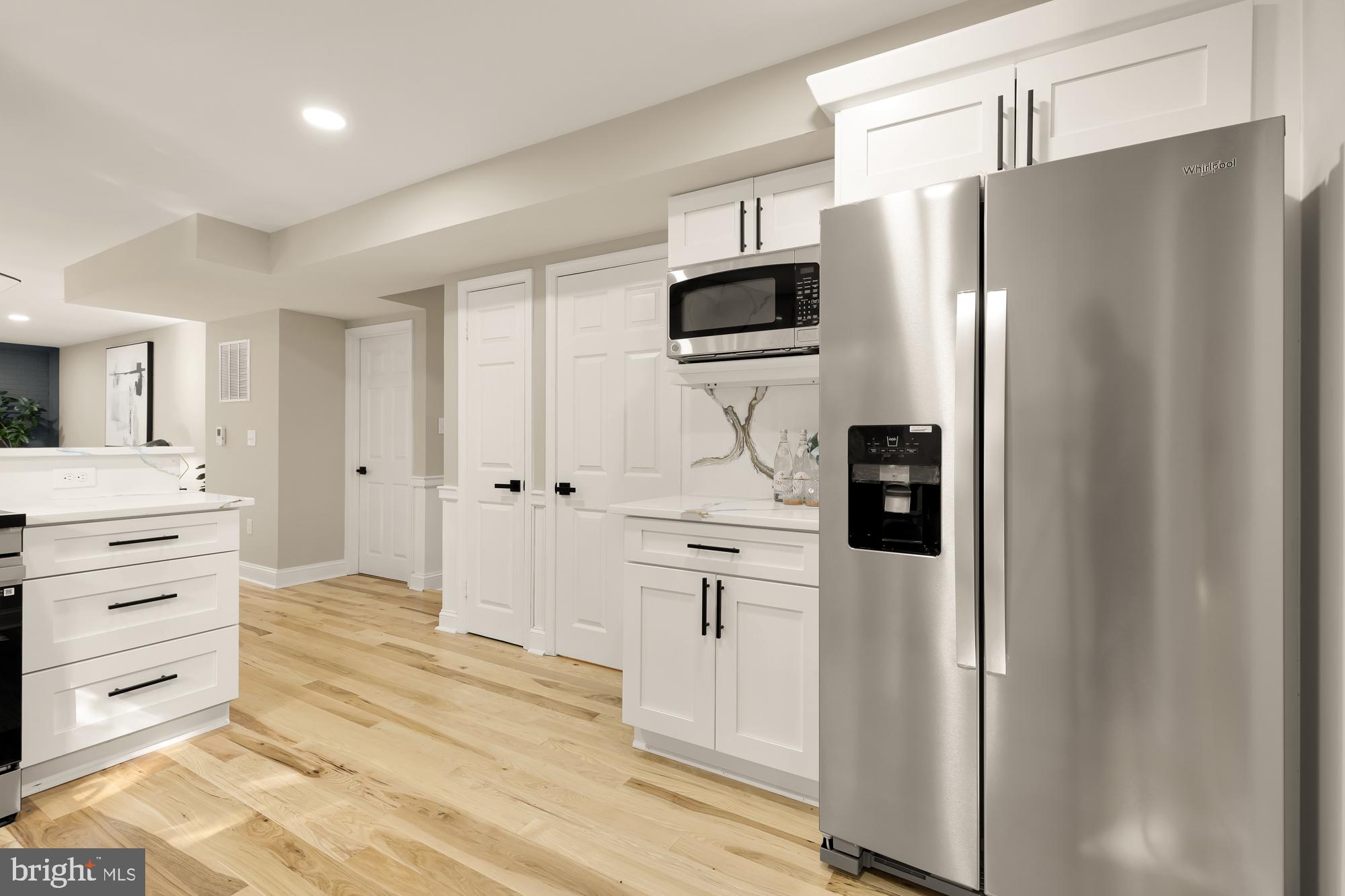 NEWINGTON WOODS WEST - Residential