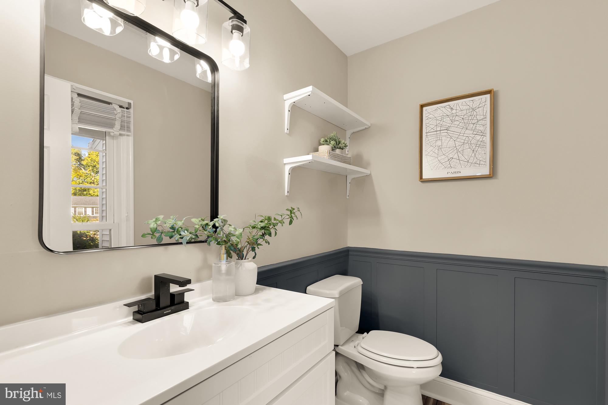 NEWINGTON WOODS WEST - Residential