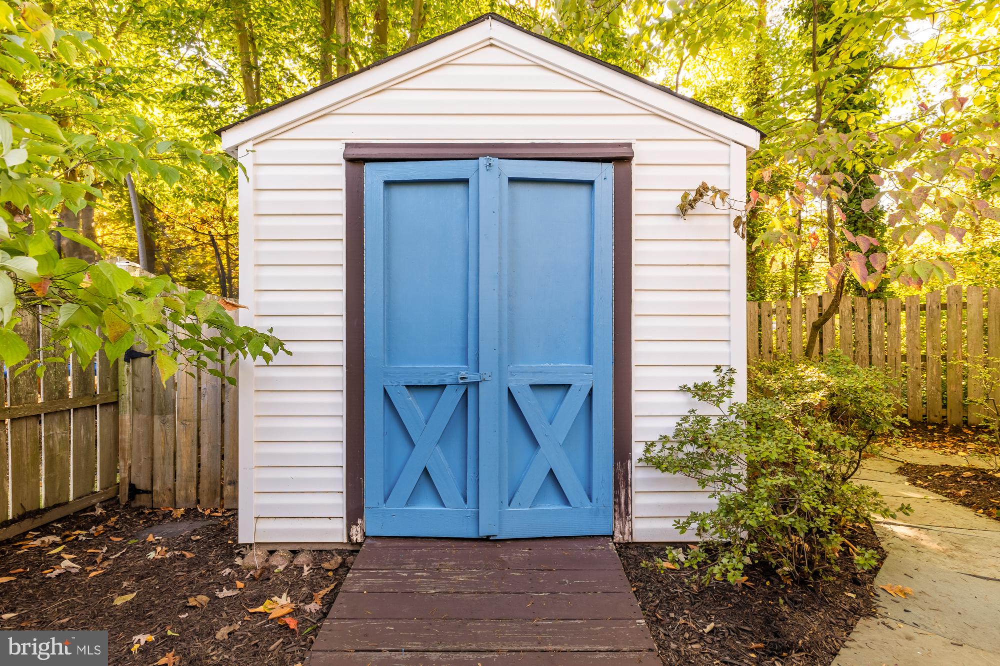 NEWINGTON WOODS WEST - Residential