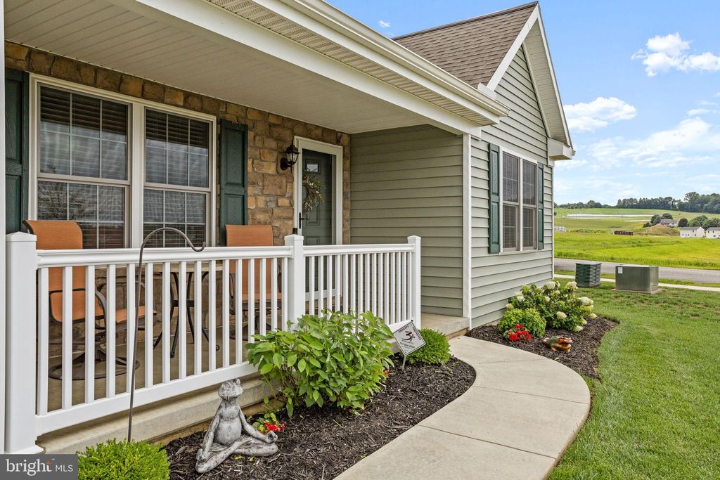 Photo of 122 Creekside Drive, New Providence, PA 17560 (MLS # PALA2055110)