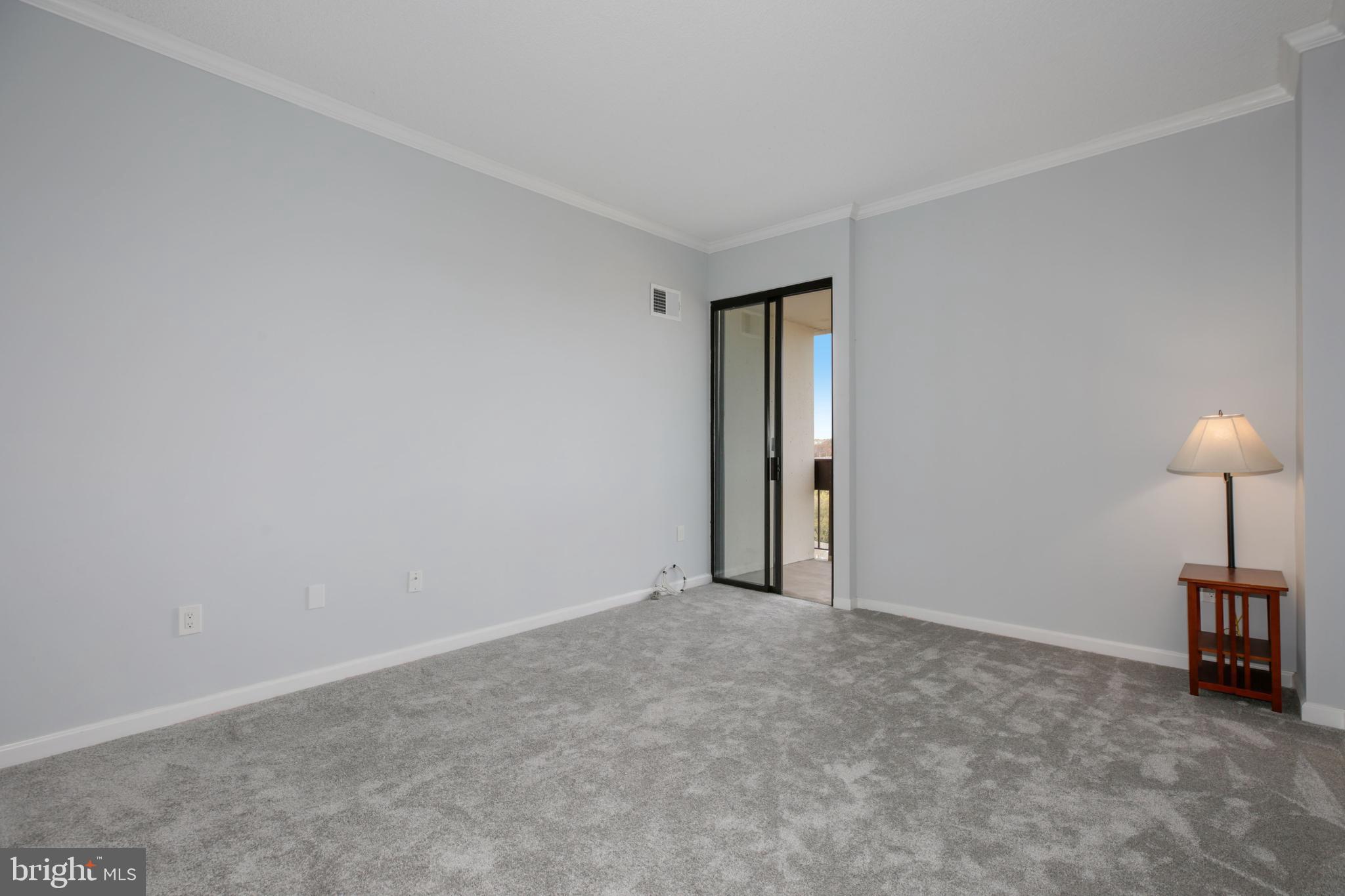 GREENHOUSE - Residential Lease