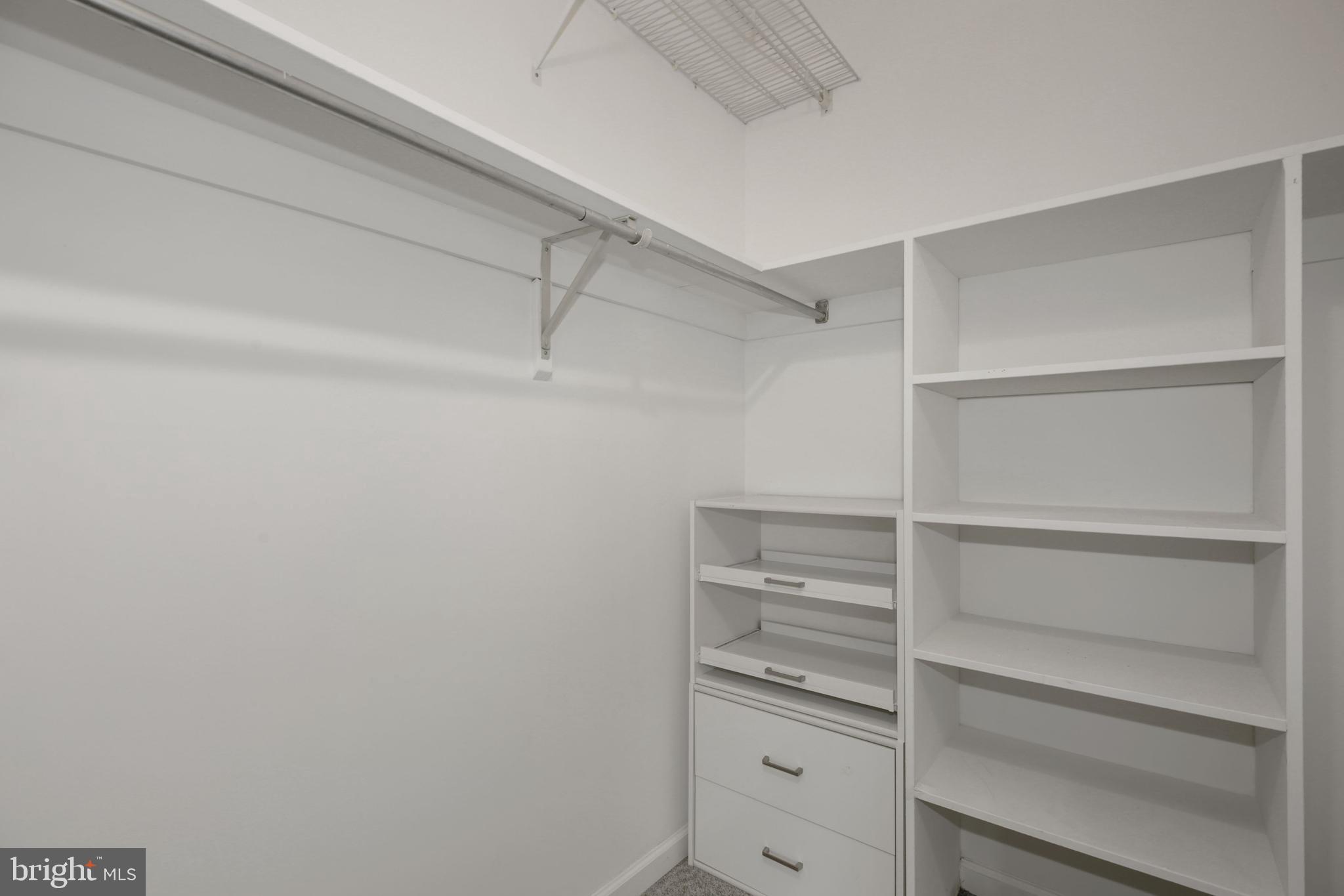 GREENHOUSE - Residential Lease