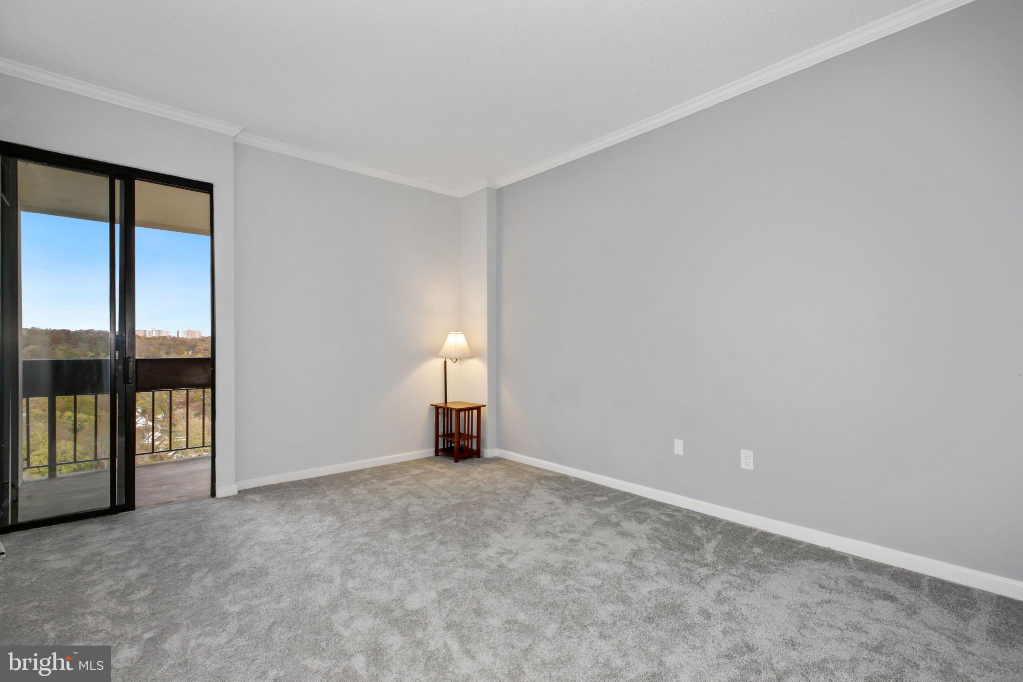 GREENHOUSE - Residential Lease