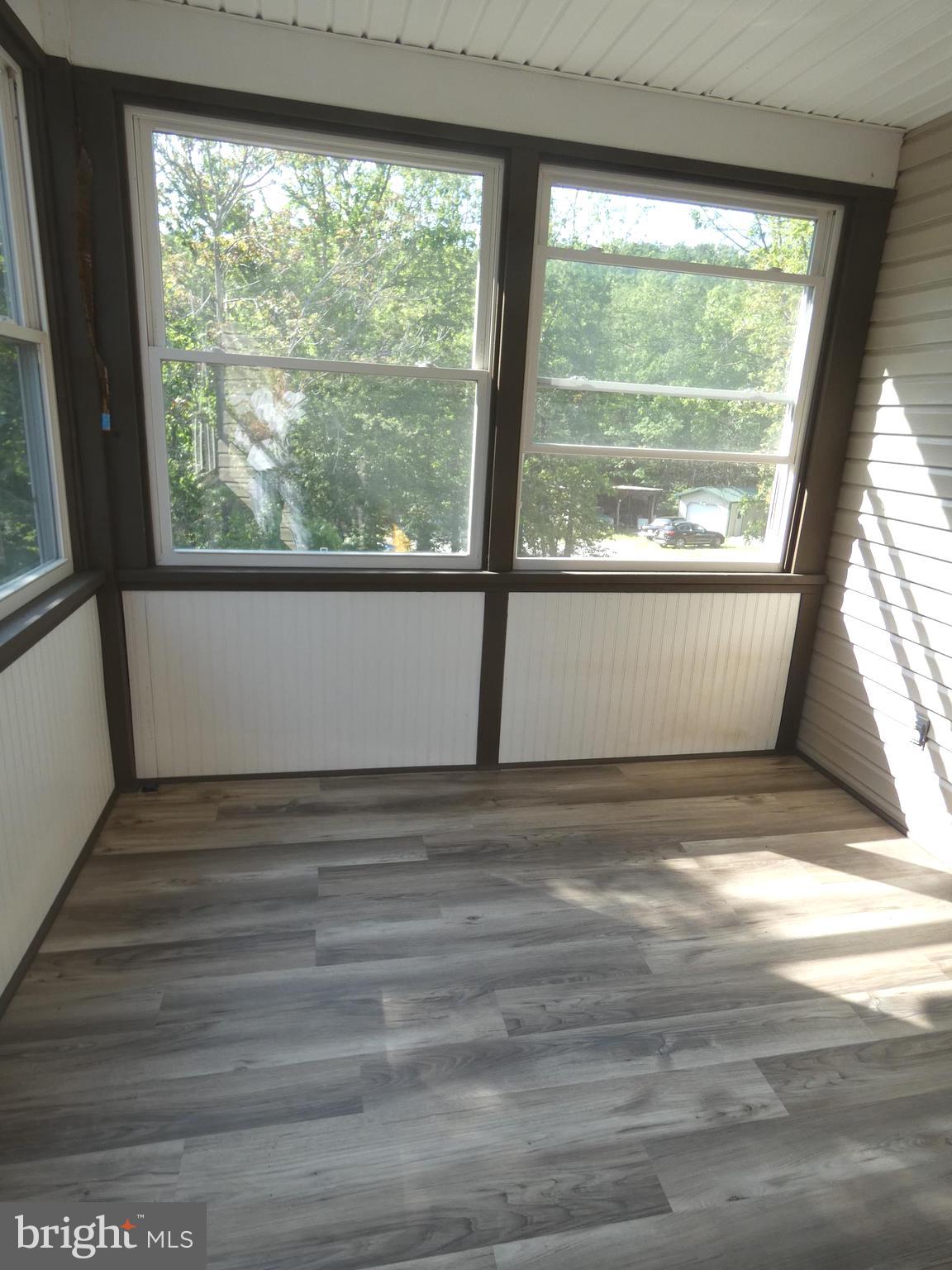 BRUSHY RUN - Residential