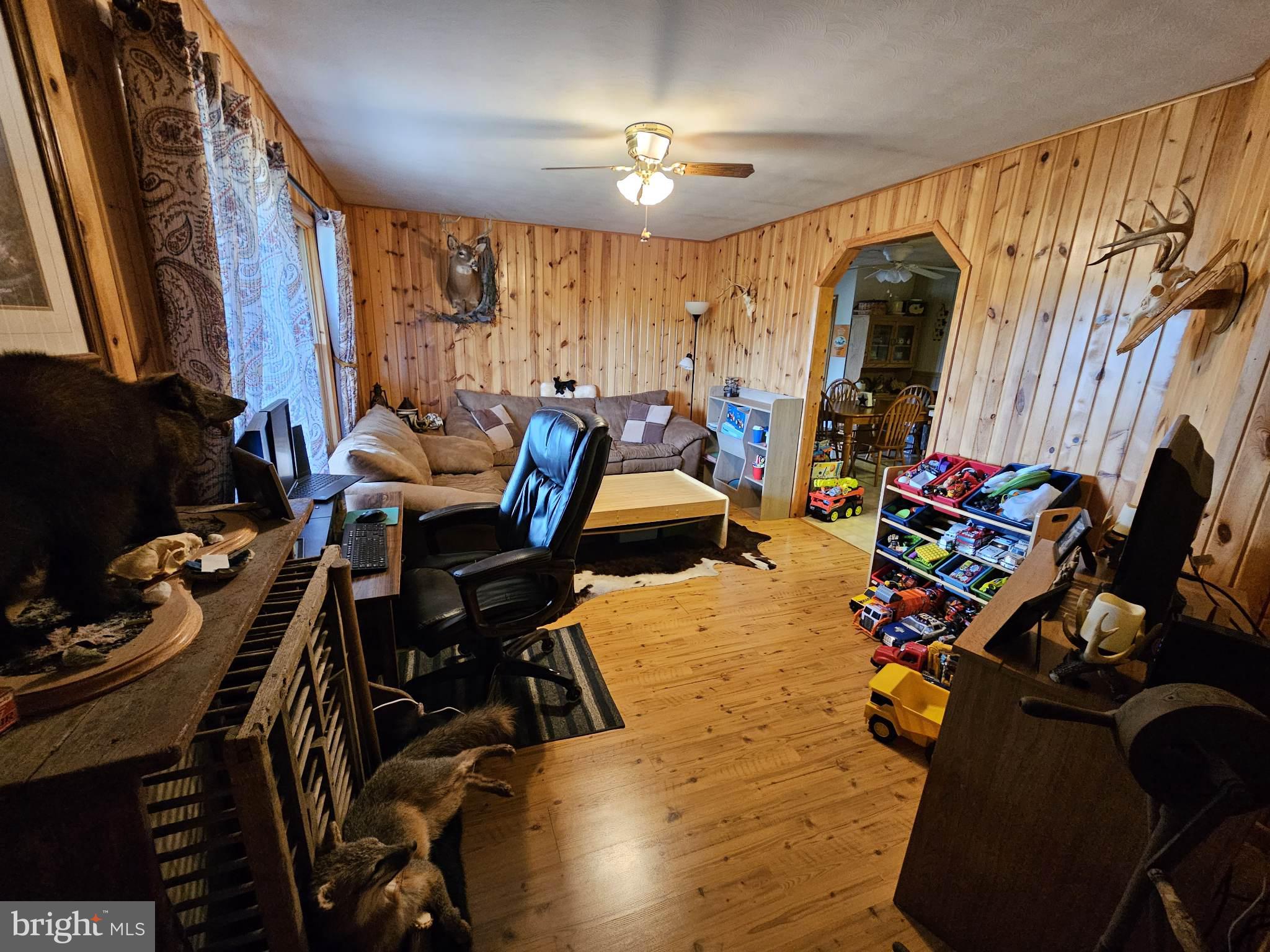 BRUSHY RUN - Residential