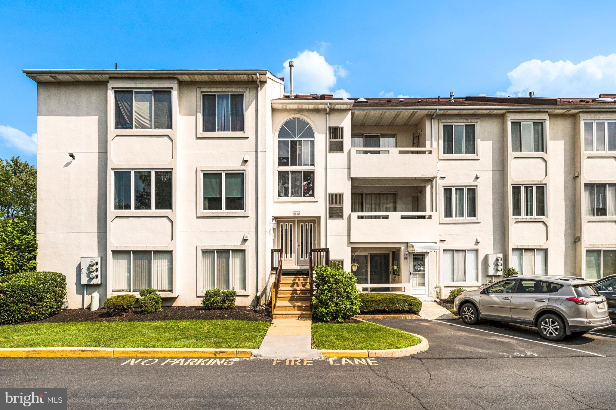 129 BENJAMIN COURT F129