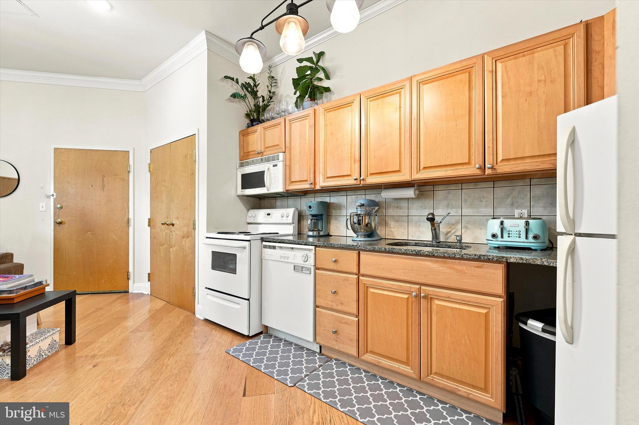 415 S 19TH STREET PHF