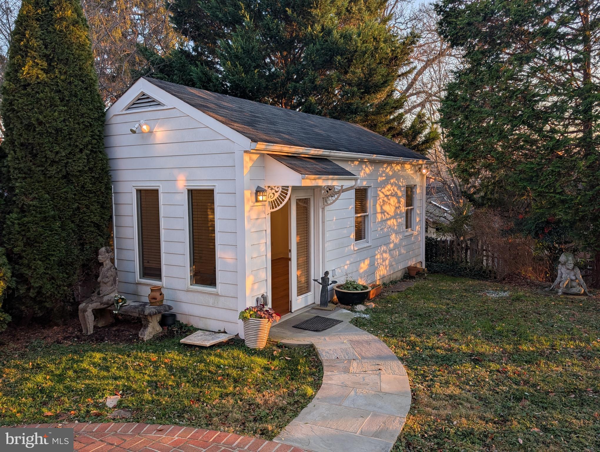 CHEVY CHASE TERRACE - Residential