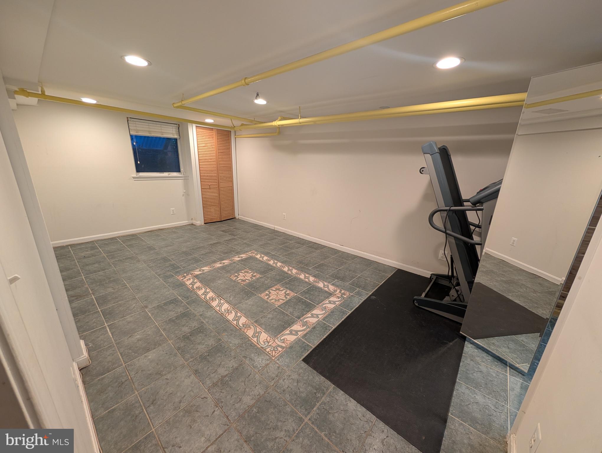 CHEVY CHASE TERRACE - Residential