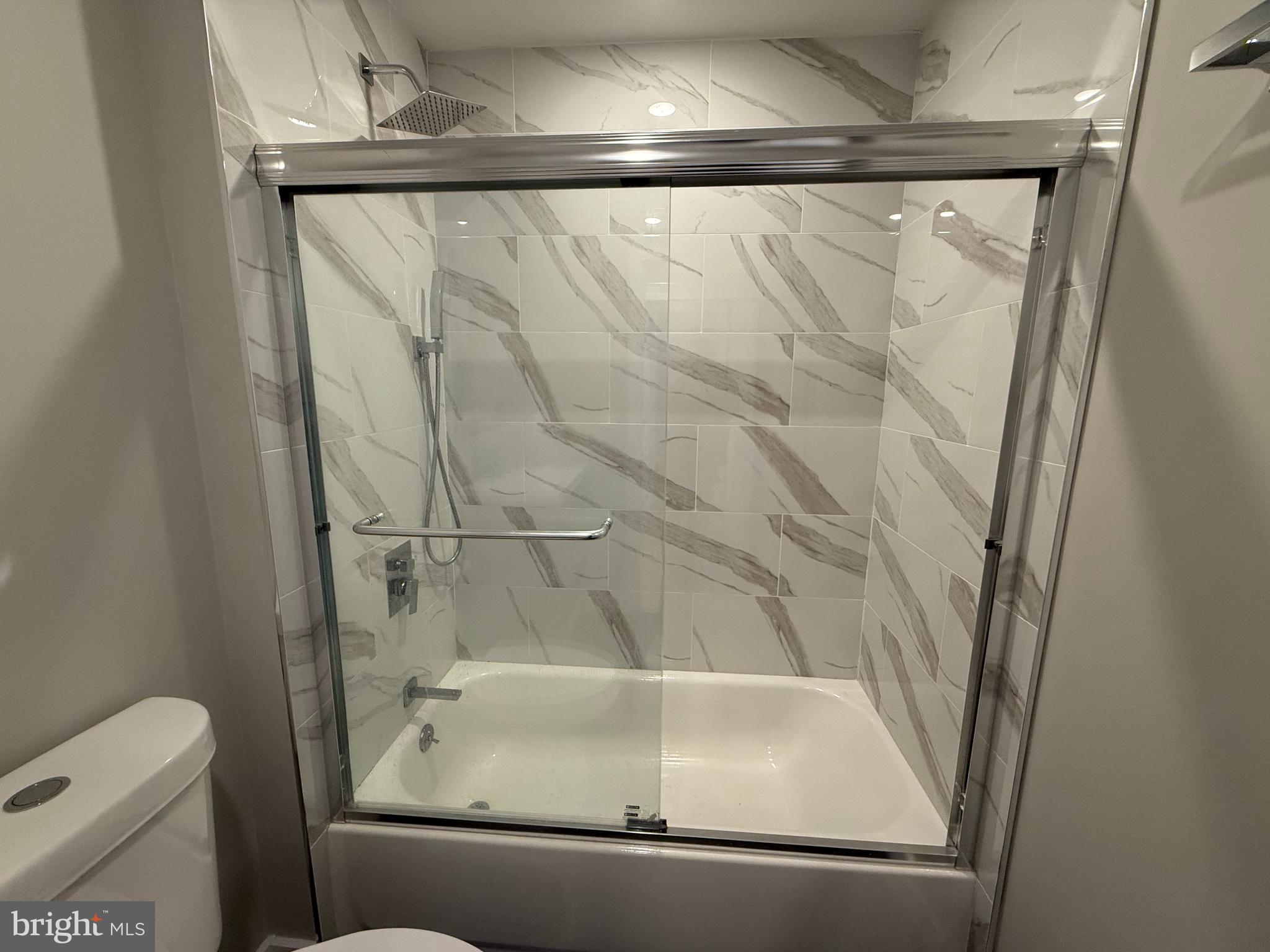 PHILADELPHIA - Residential Lease