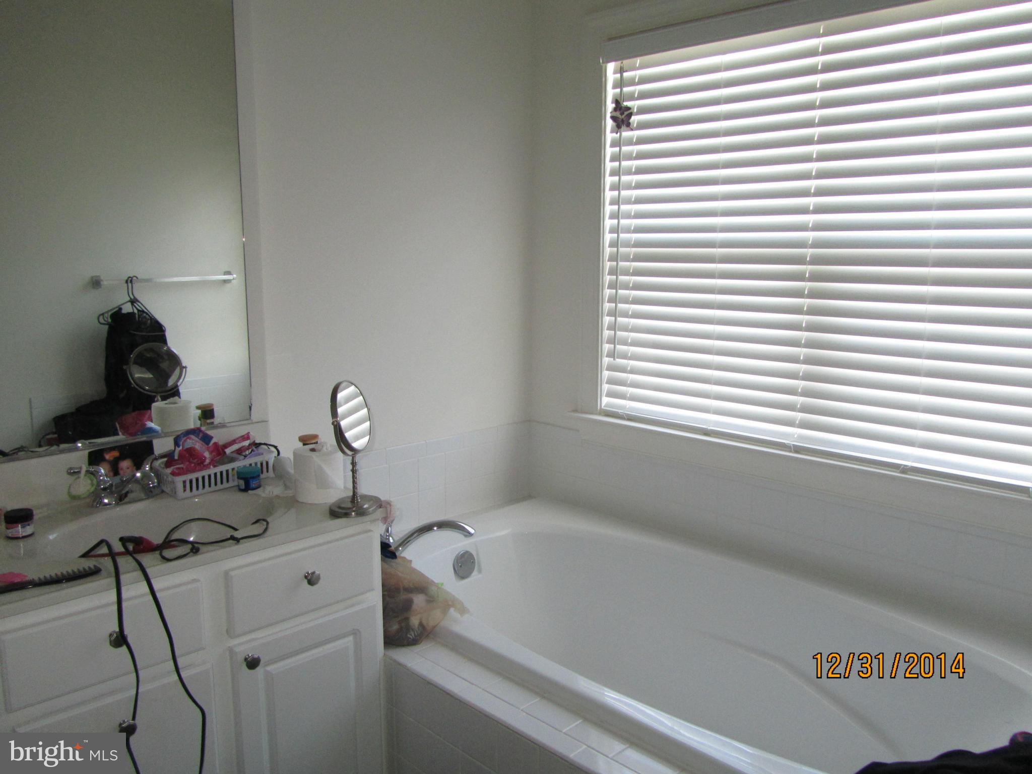 RIVERSIDE STATION - Residential