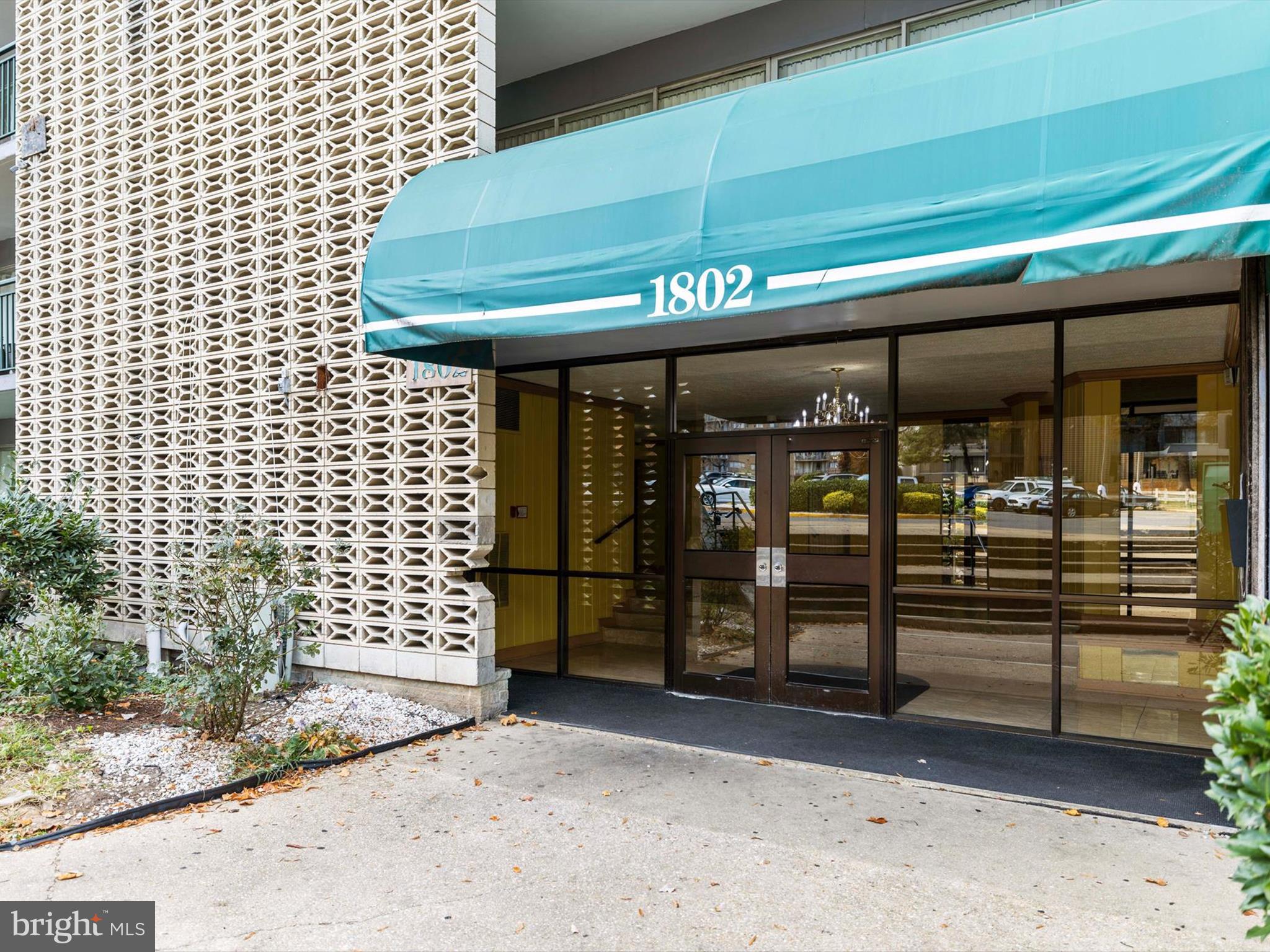 PRESIDENTIAL PARK - Residential