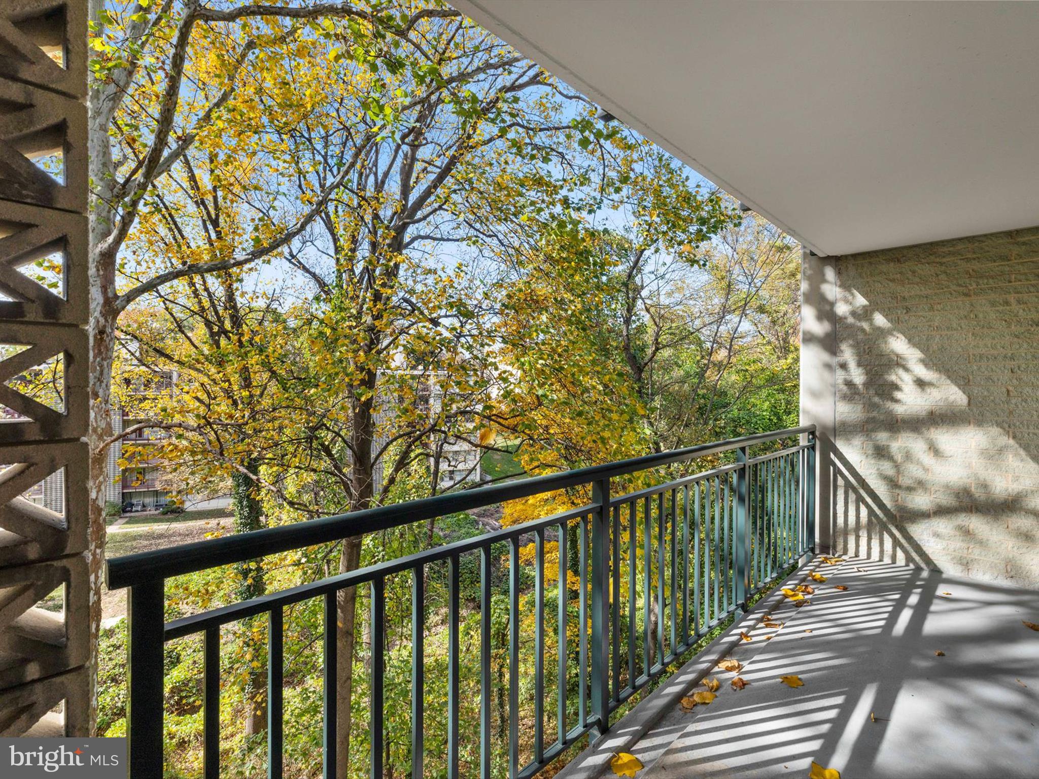 PRESIDENTIAL PARK - Residential