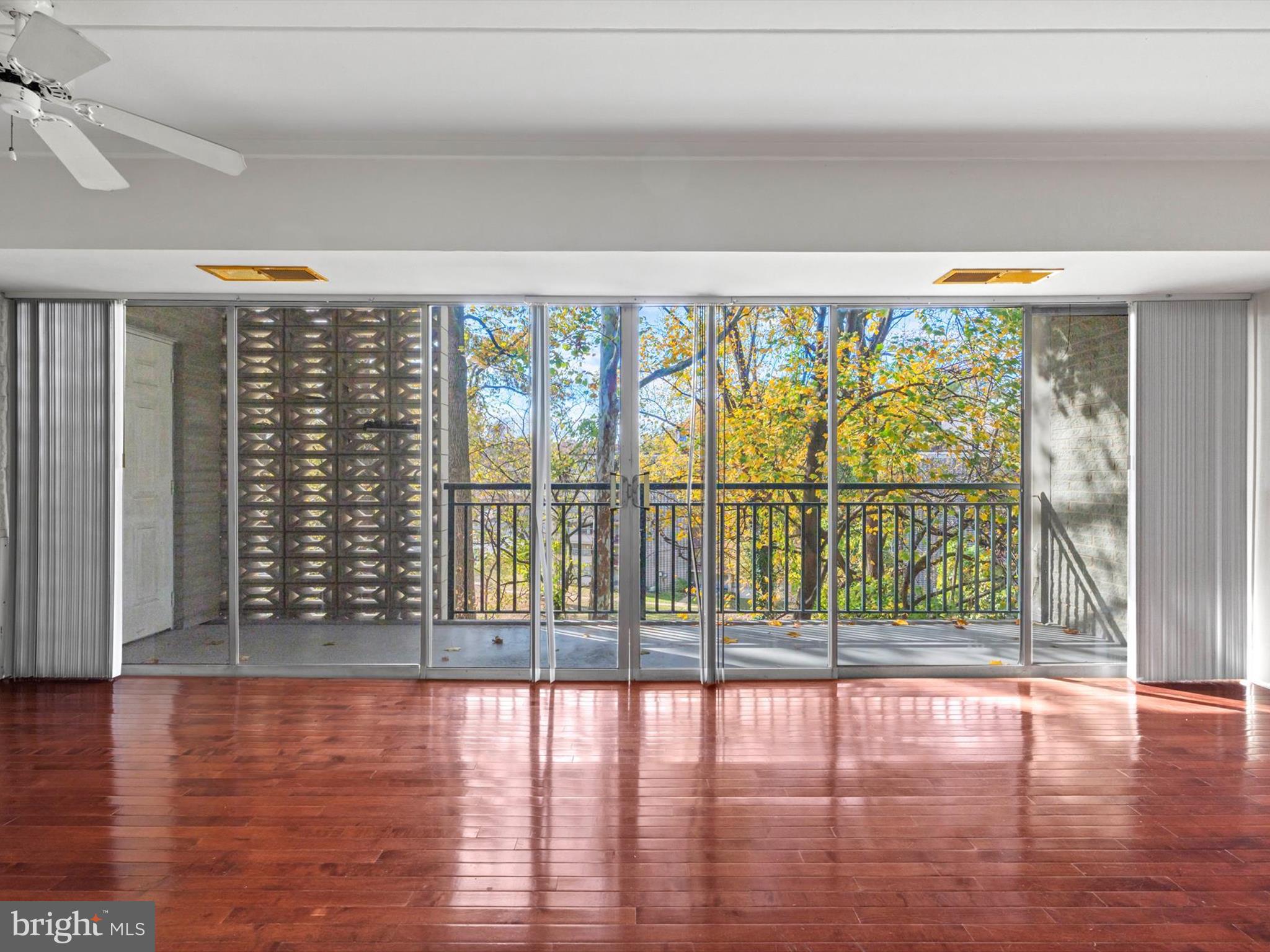 PRESIDENTIAL PARK - Residential