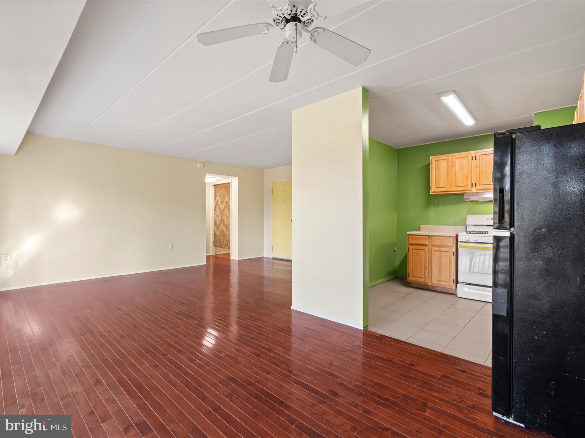 PRESIDENTIAL PARK - Residential