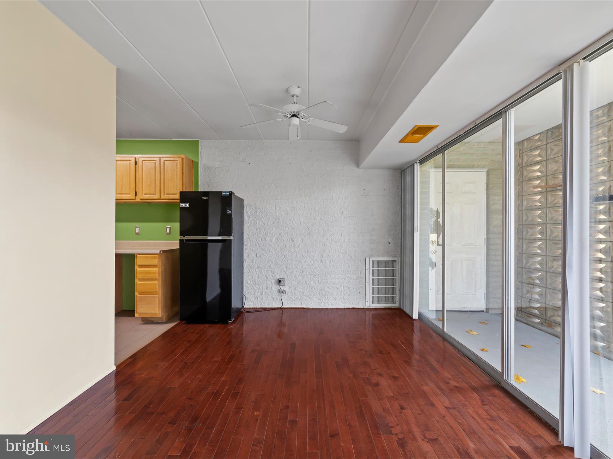 PRESIDENTIAL PARK - Residential