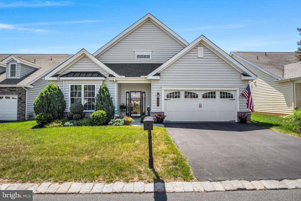 Photo of 221 Loyal Dr, MECHANICSBURG, PA 17050 (MLS # PACB2055742)