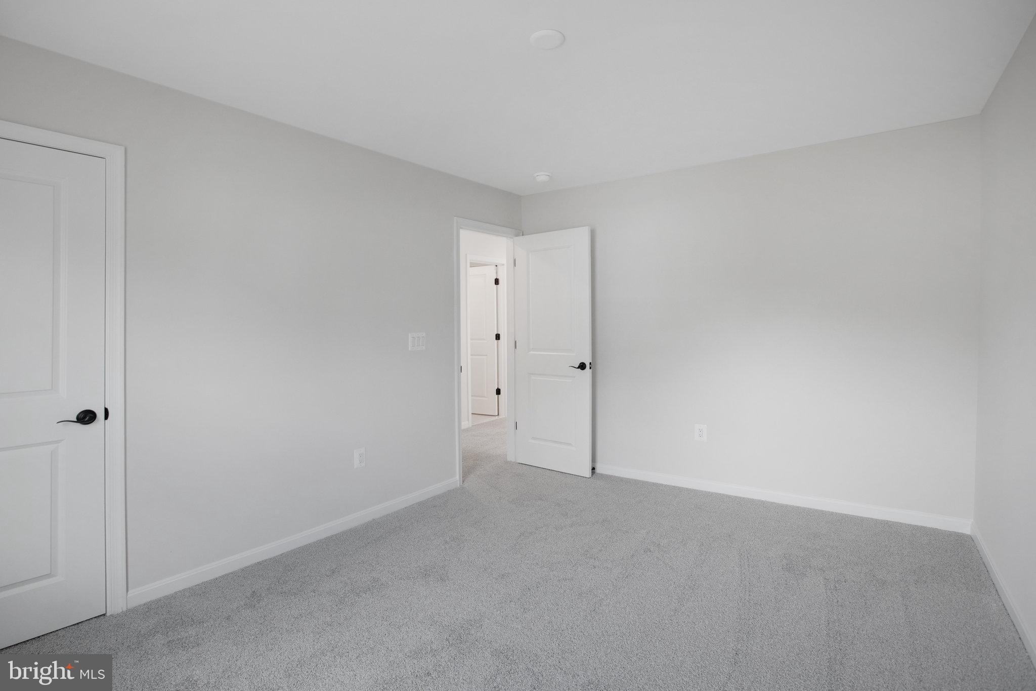 WILDERNESS SHORES - Residential